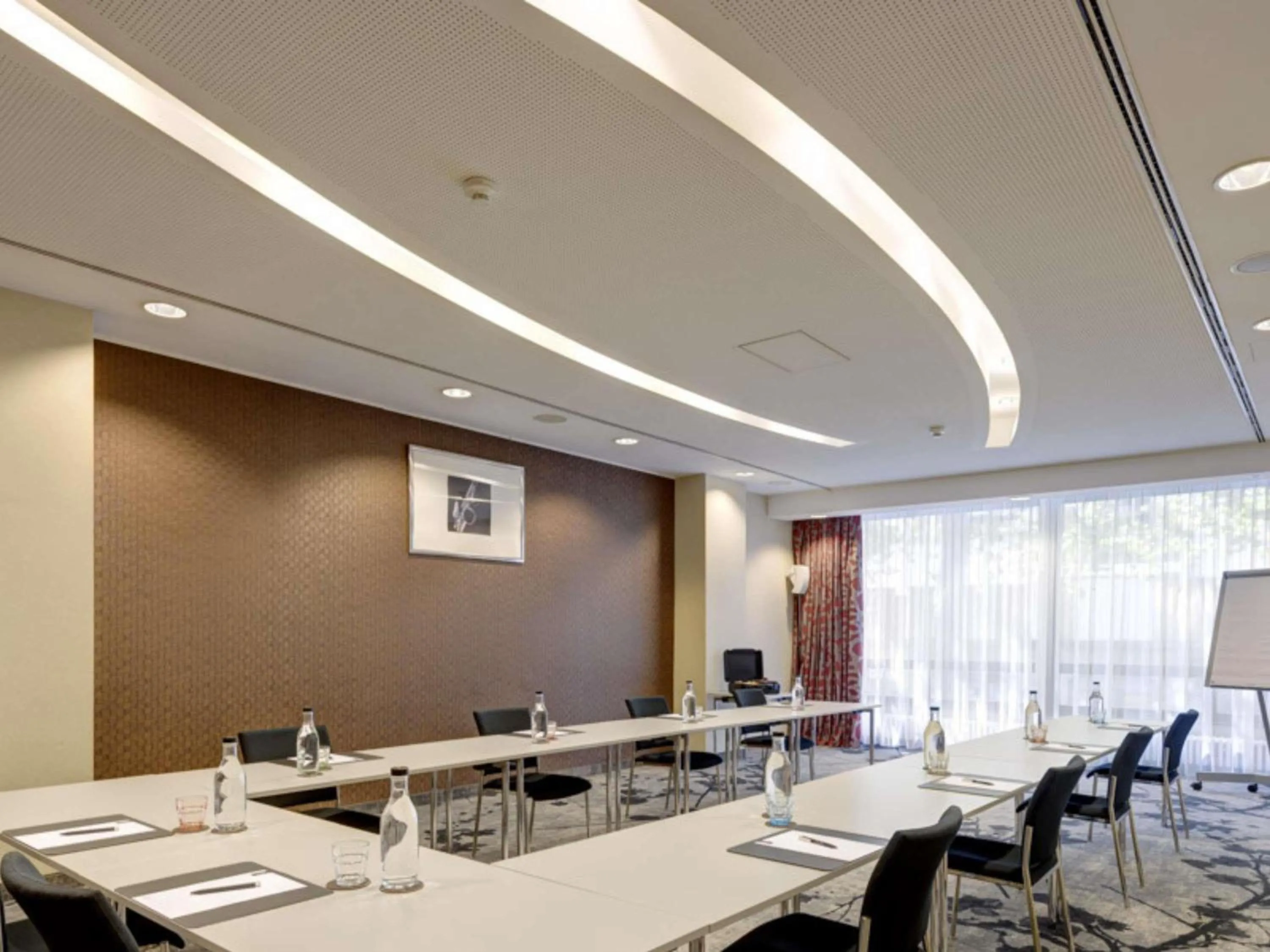 Meeting/conference room in Hotel Mondial am Dom Cologne MGallery