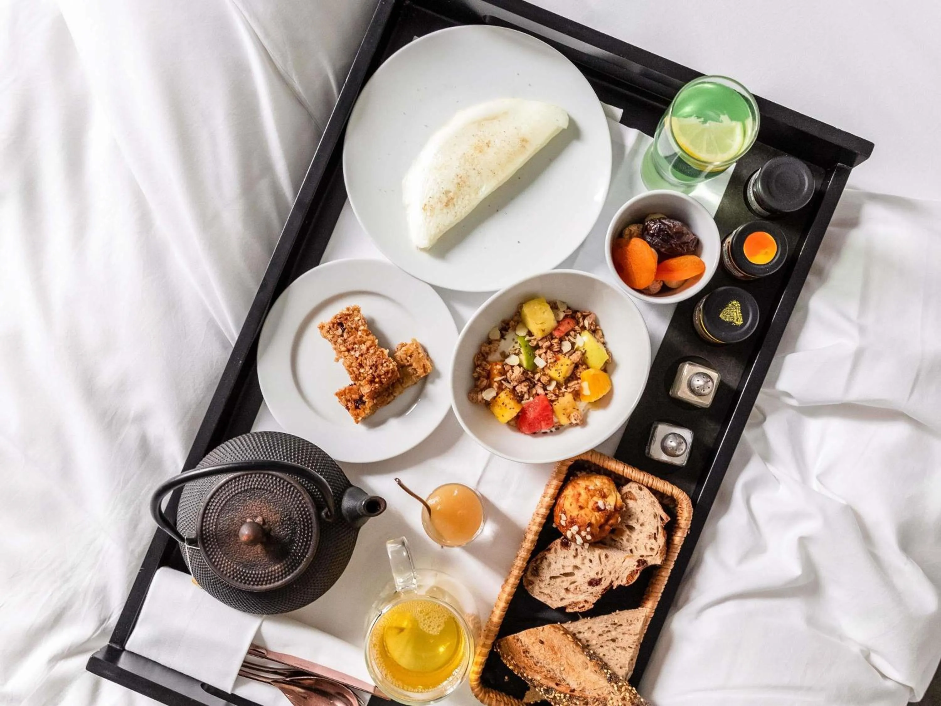 Breakfast in Hotel Mondial am Dom Cologne MGallery