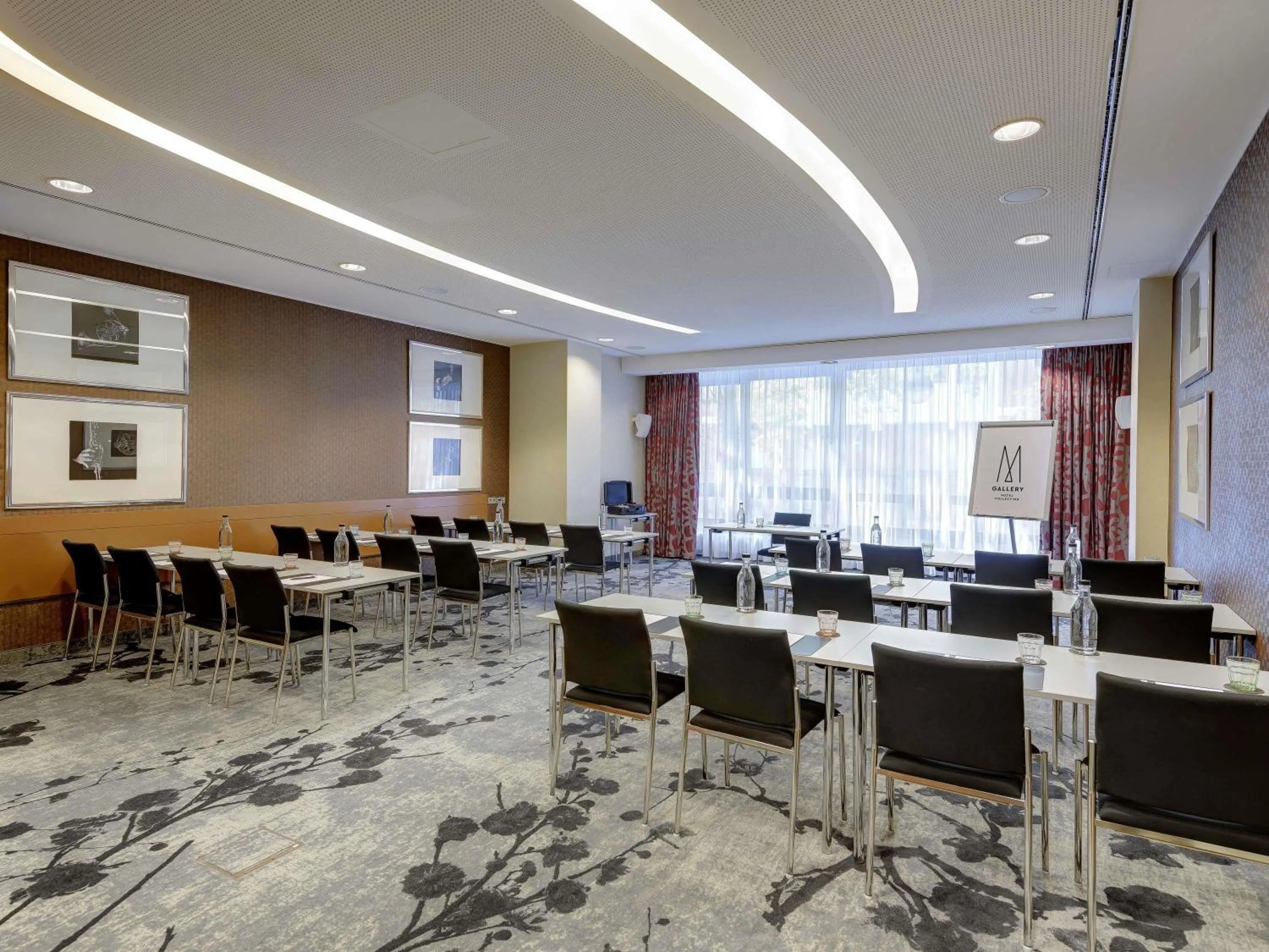 Meeting/conference room in Hotel Mondial am Dom Cologne MGallery