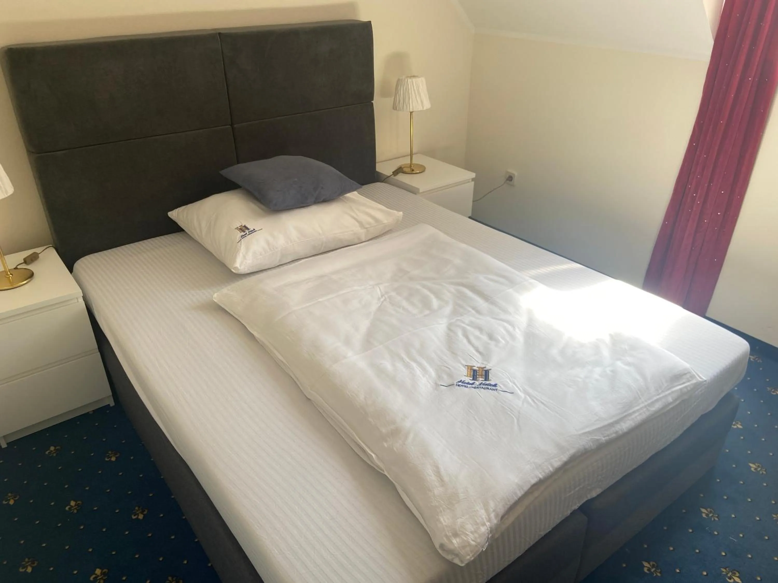 Bed in Hotel Restaurant Hesch