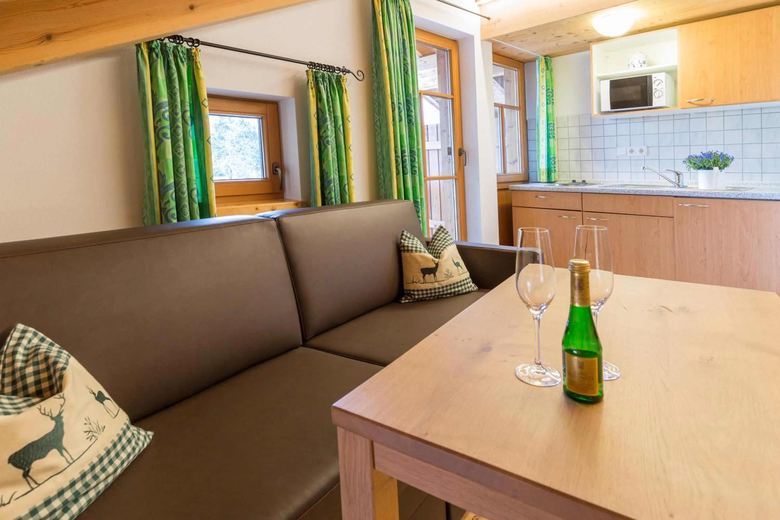 Kitchen or kitchenette in Hotel und Apartements im Forellenbach