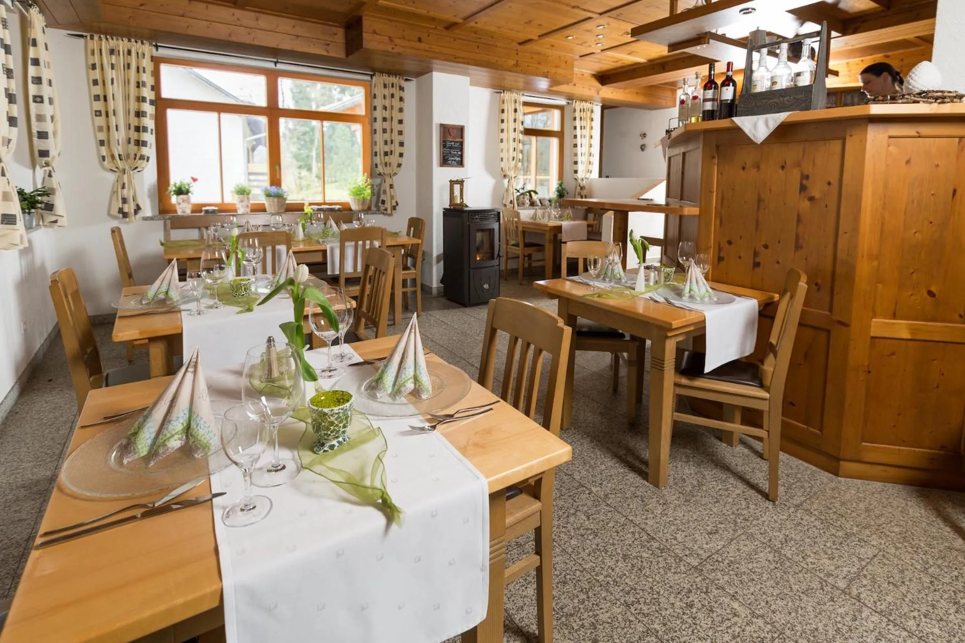 Restaurant/places to eat in Hotel und Apartements im Forellenbach