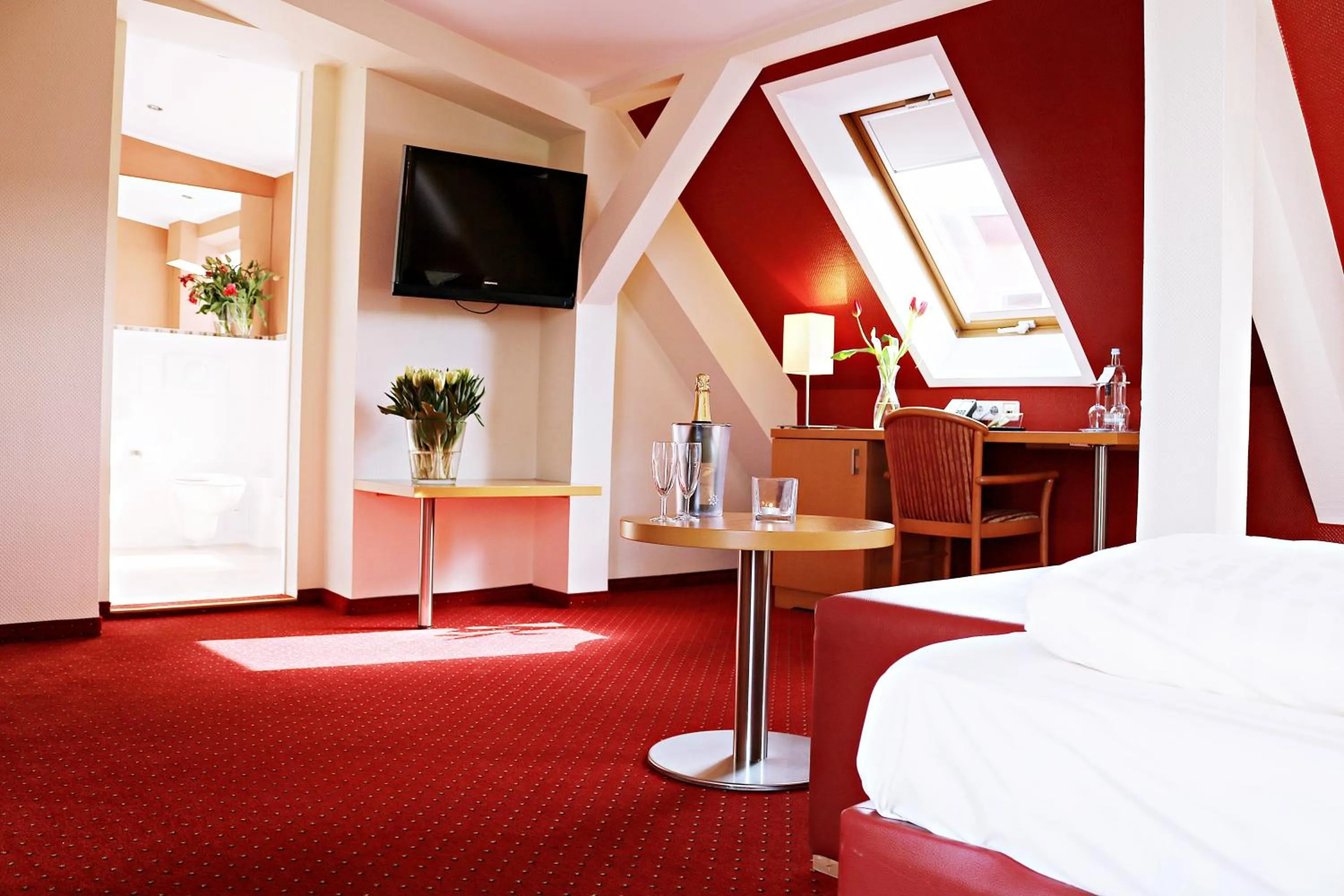 Photo of the whole room, Bed in Air in Berlin