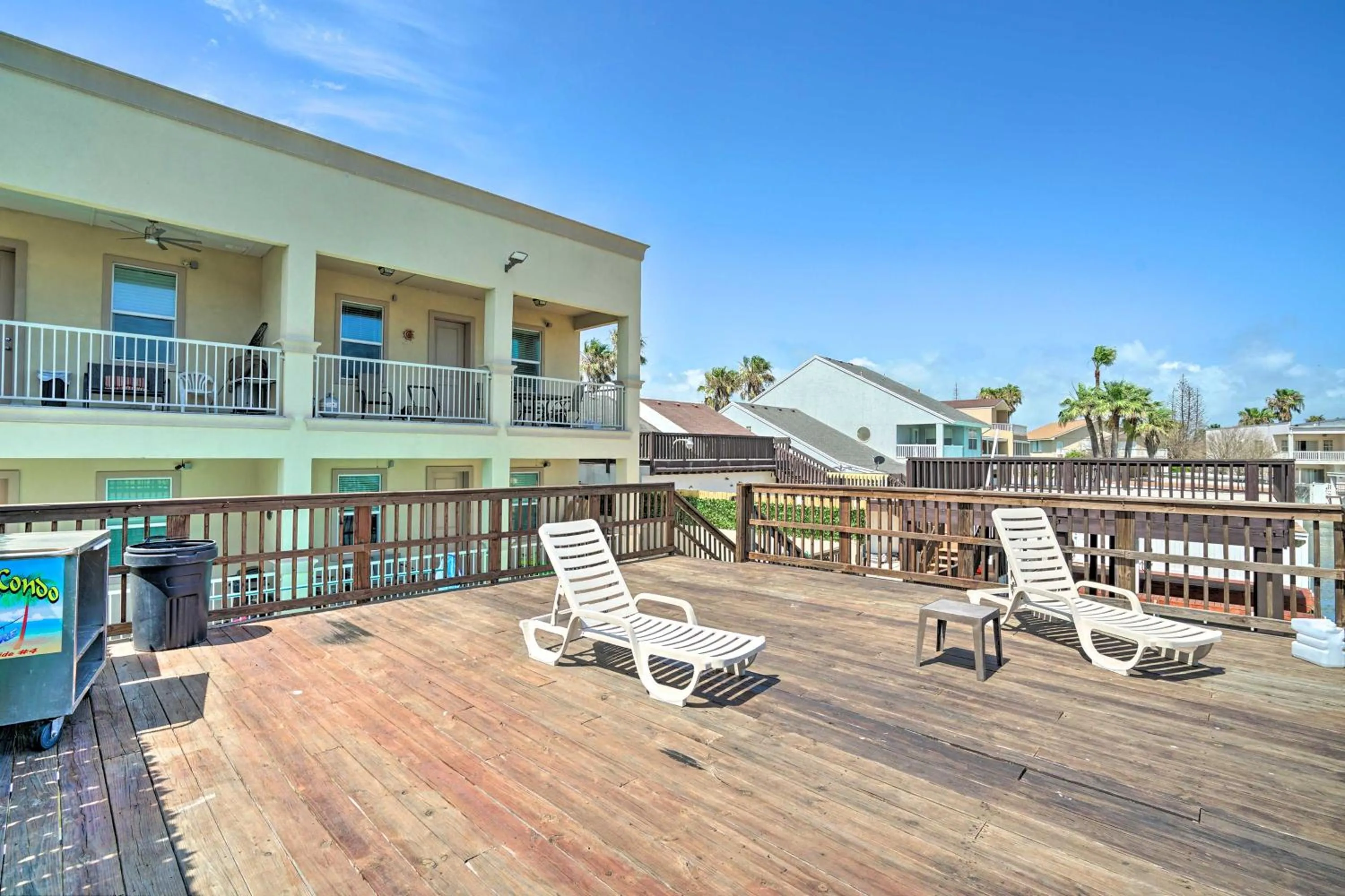 Updated Fiesta Isles Condo with Bay Views and Pool!