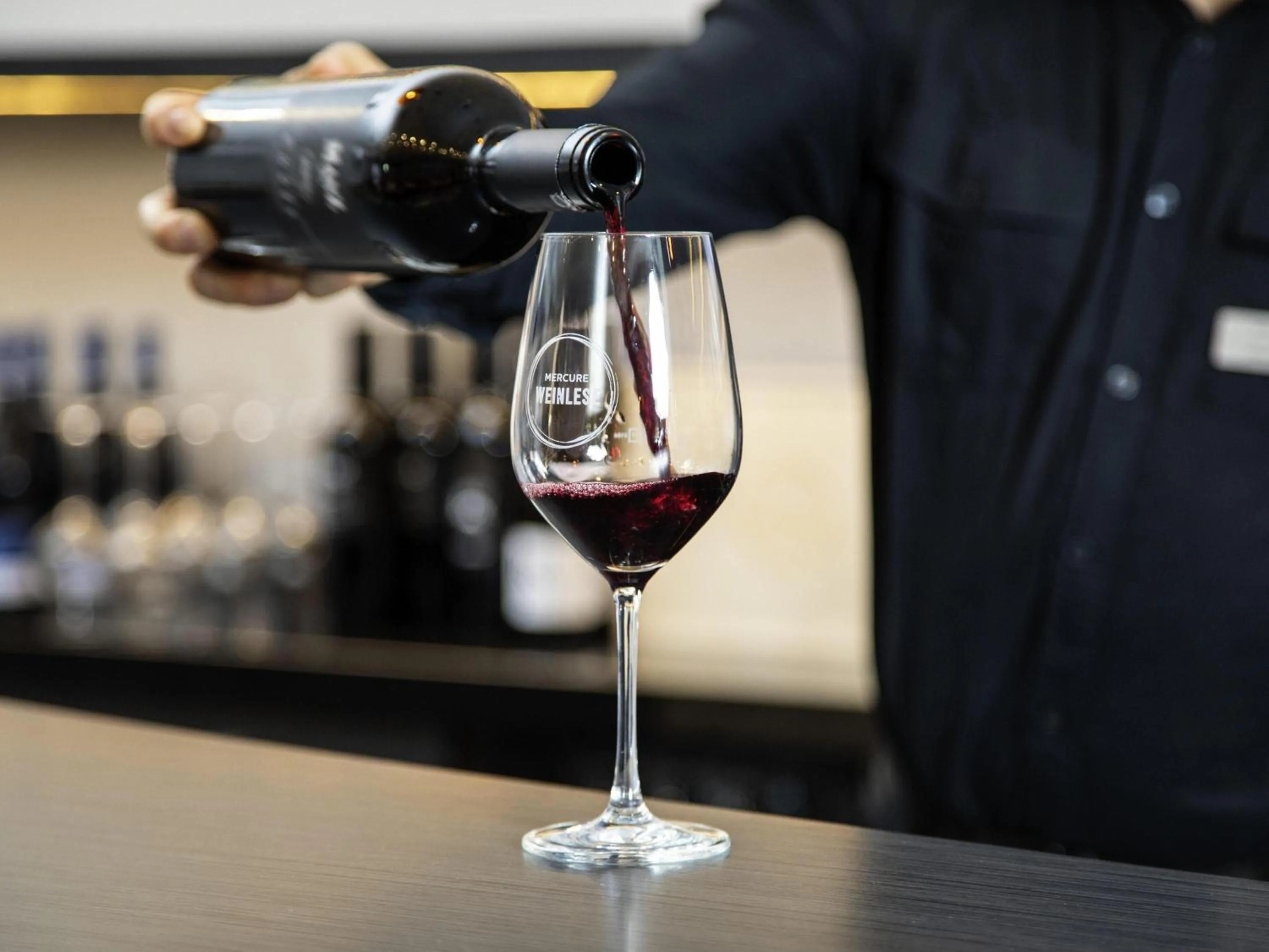 Lounge or bar in Mercure Hotel Düsseldorf Zentrum