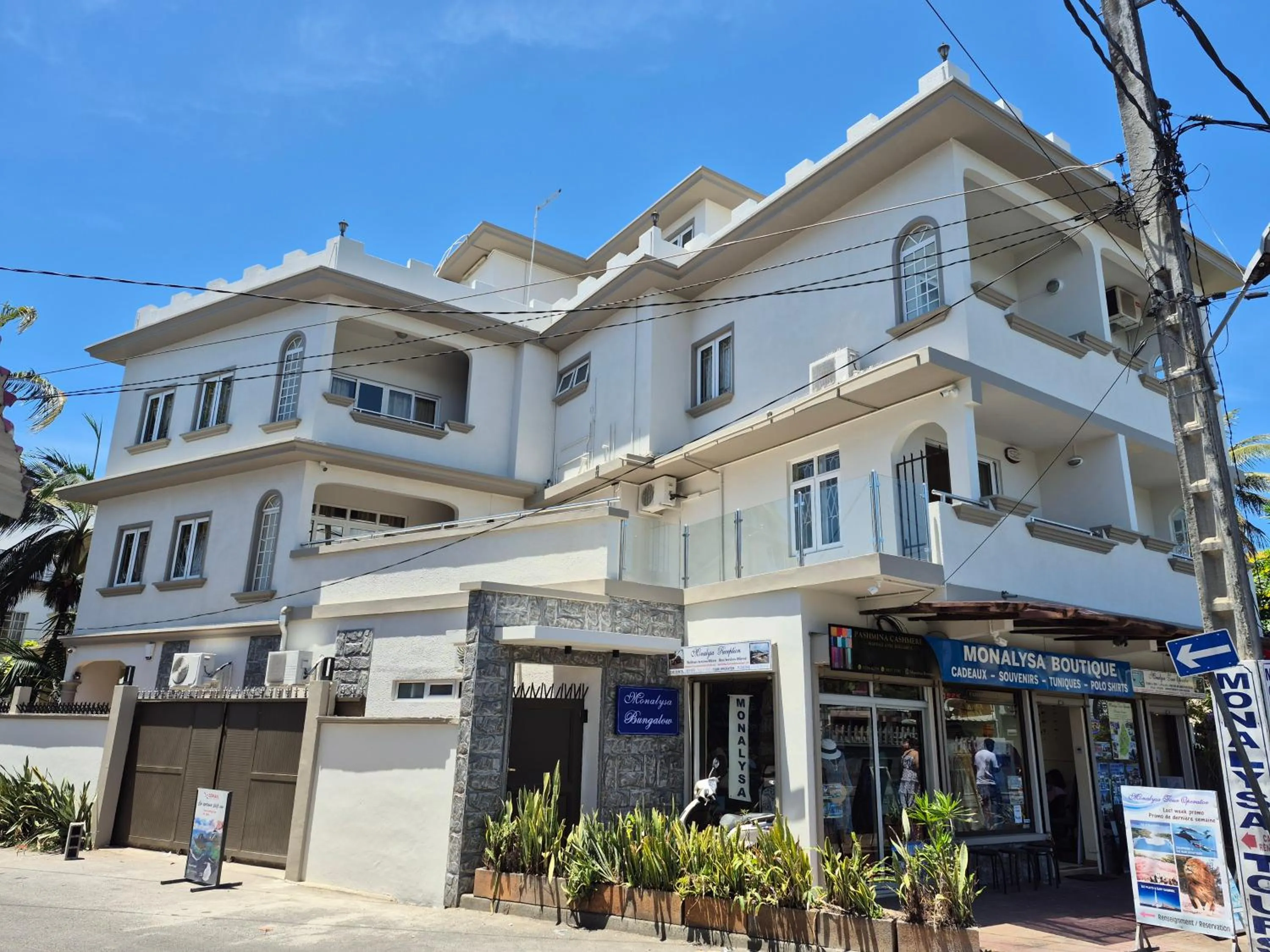 Property building in Monalysa Holidays