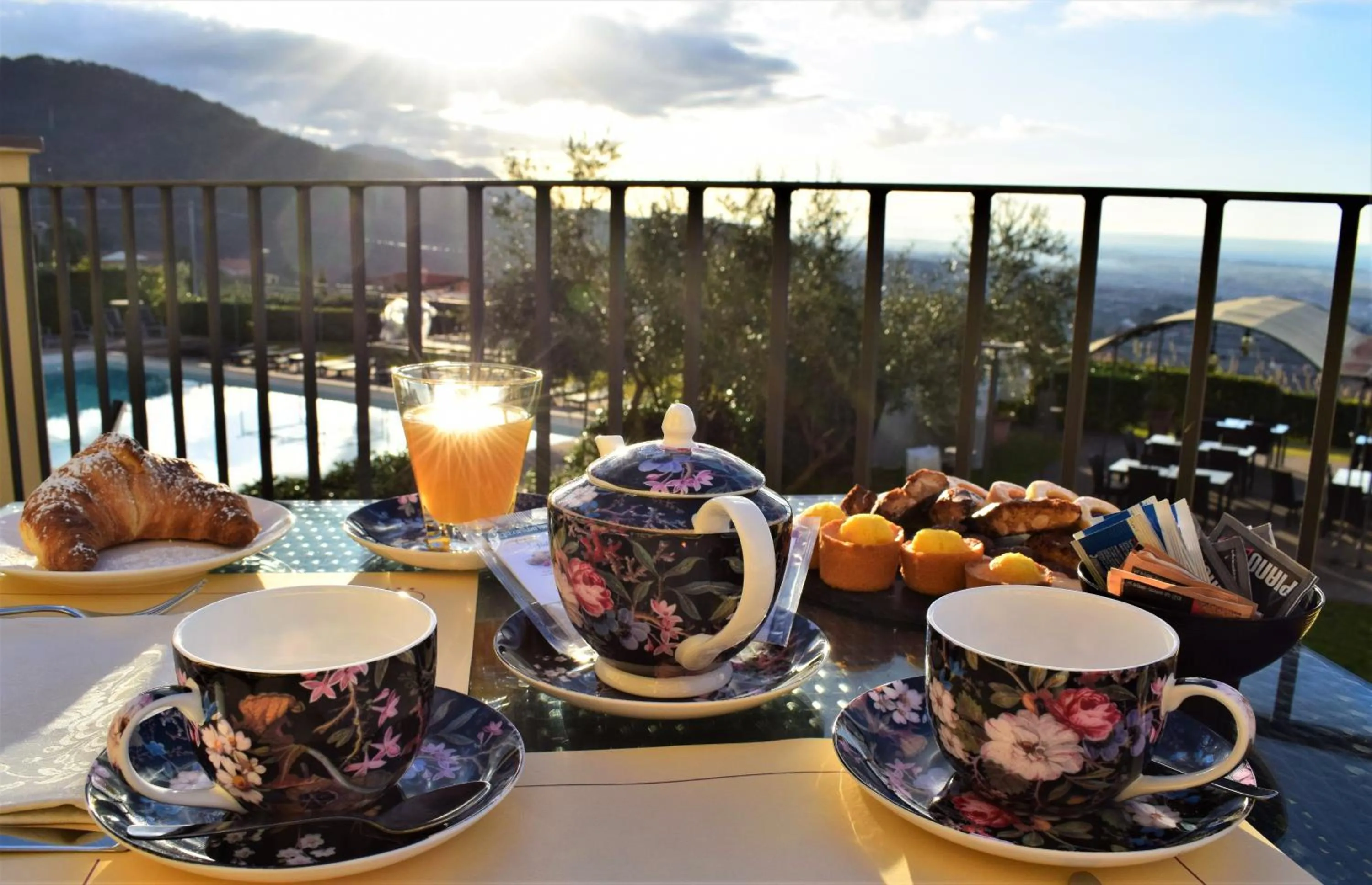 Breakfast in La Castellana