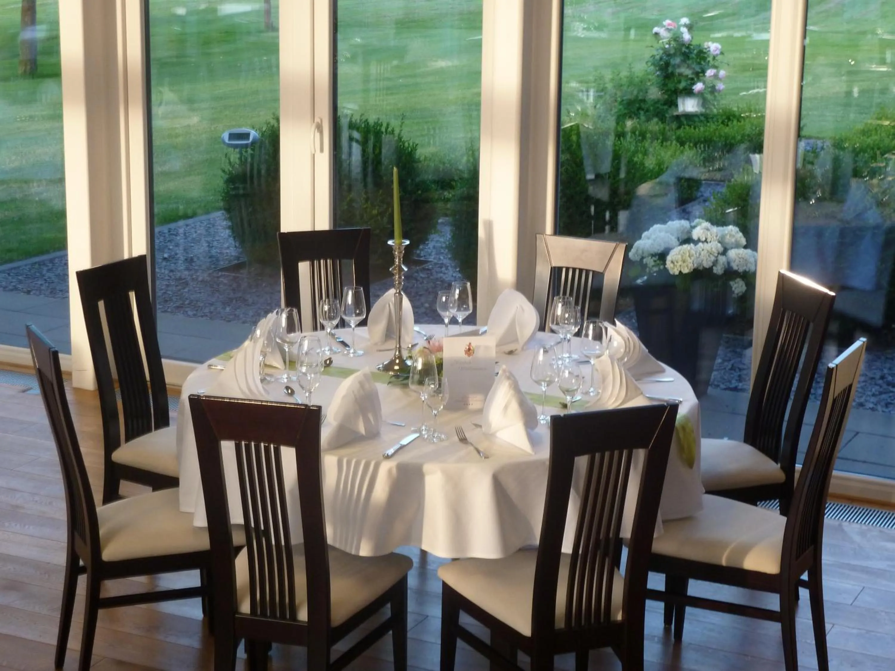 Restaurant/places to eat in Landhotel Bartmann