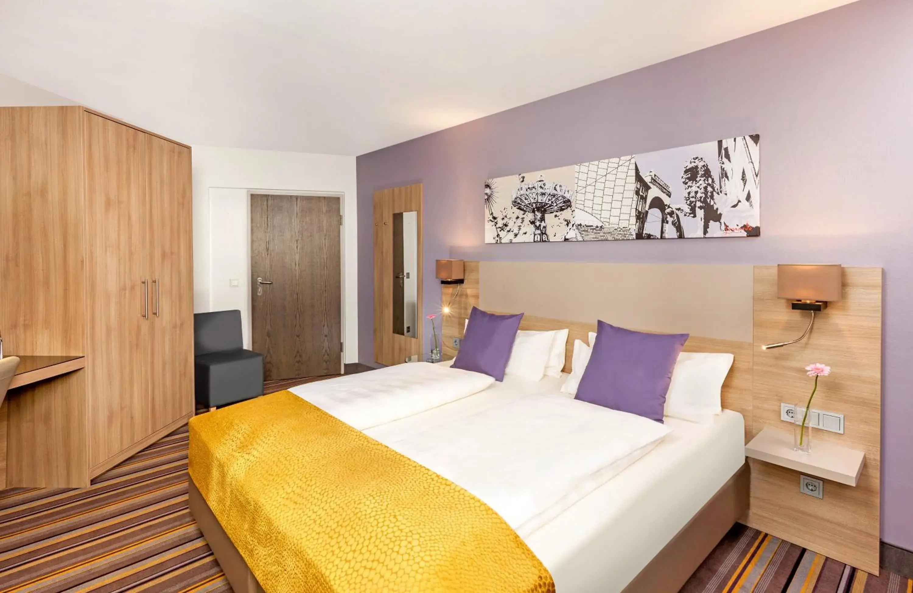 Superior Twin Room in Leonardo Hotel Munich City North Superior Twin Room in Leonardo Hotel Munich City North