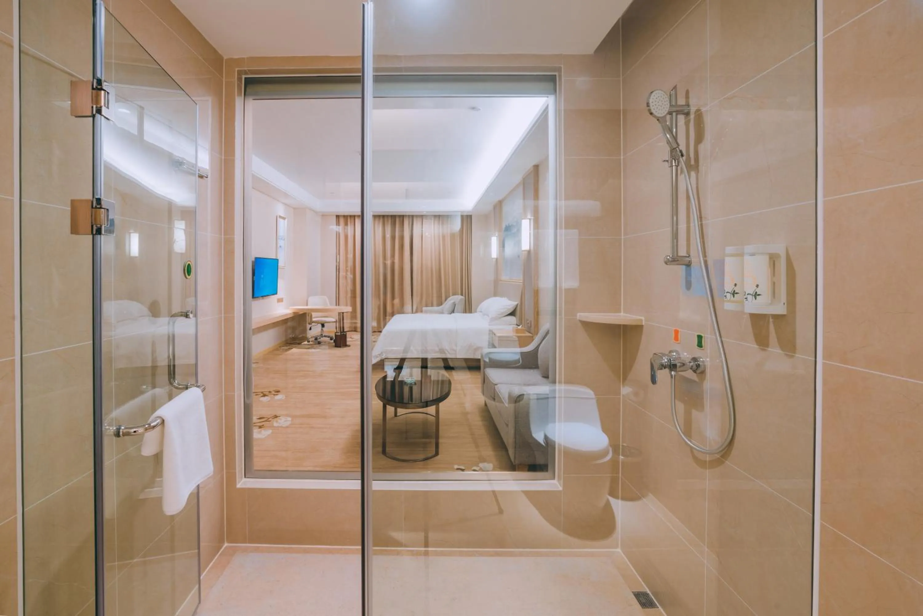 Shower in Vienna International Hotel (Lianjiang Avenue Xinyuan International Plaza)