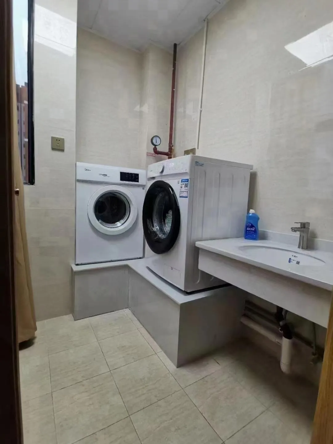 washing machine in Vienna International Hotel (Lianjiang Avenue Xinyuan International Plaza)