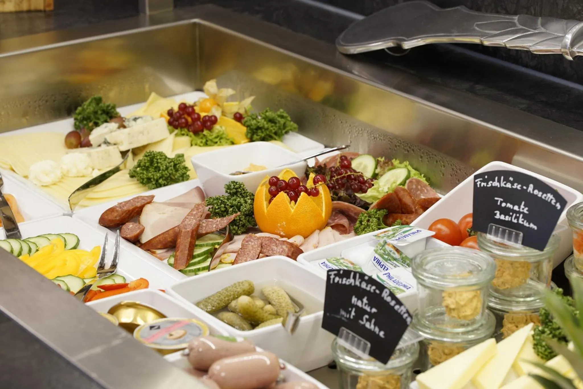 Buffet breakfast in Hotel Edel Weiss