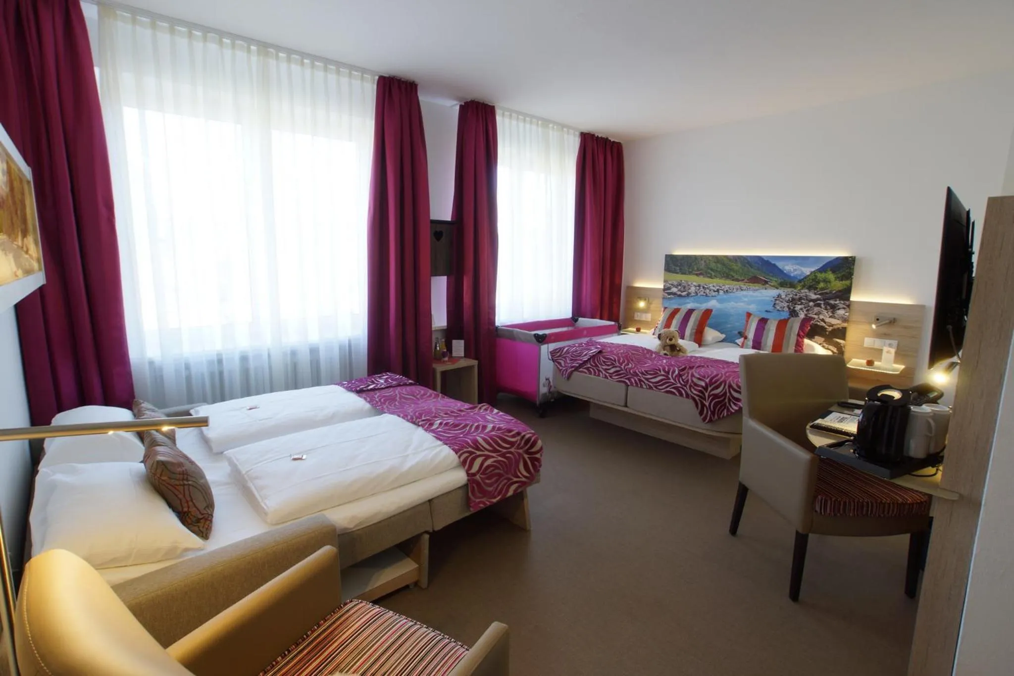 Family, Bed in Hotel Edel Weiss