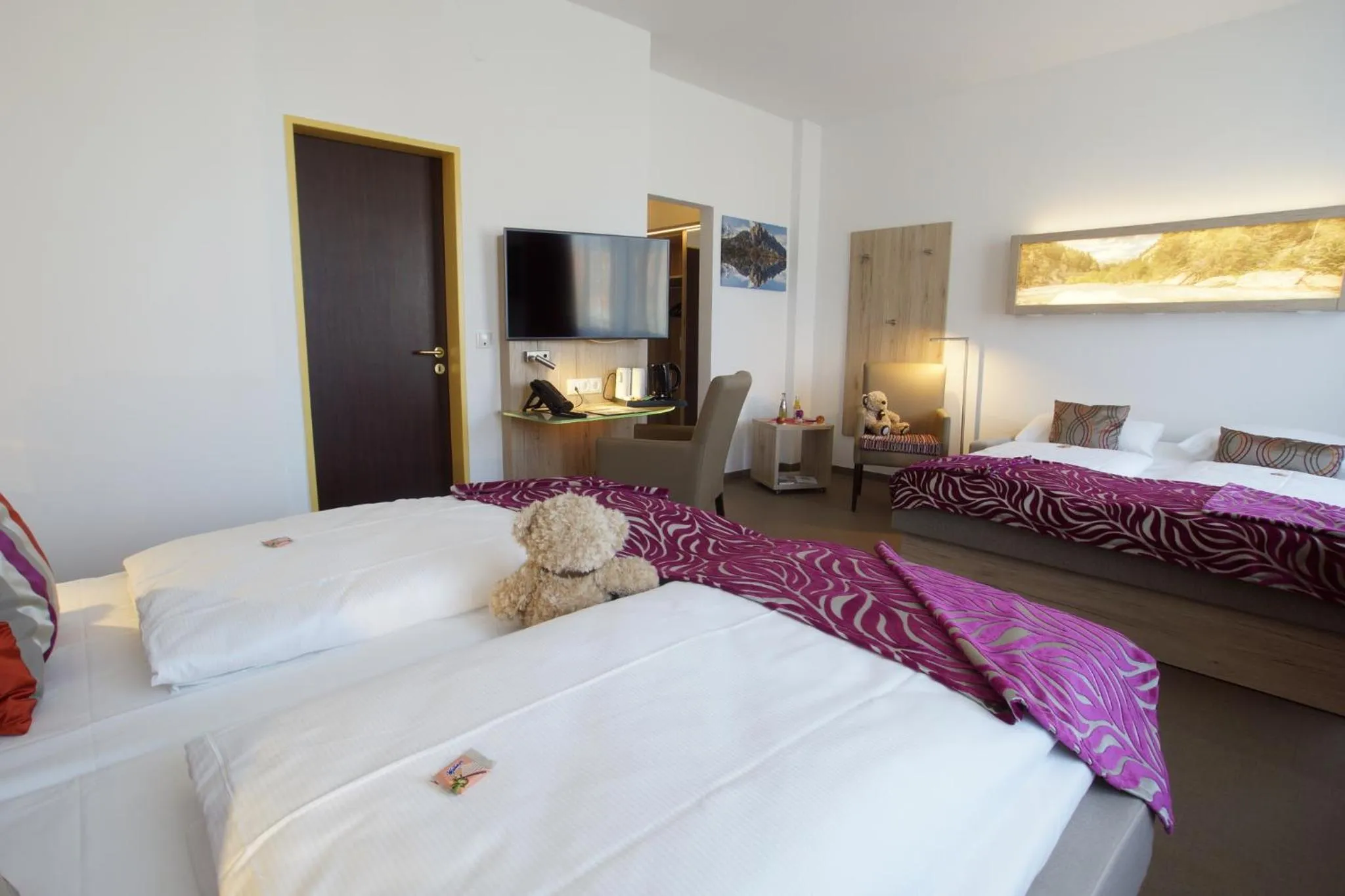 Family, Bed in Hotel Edel Weiss