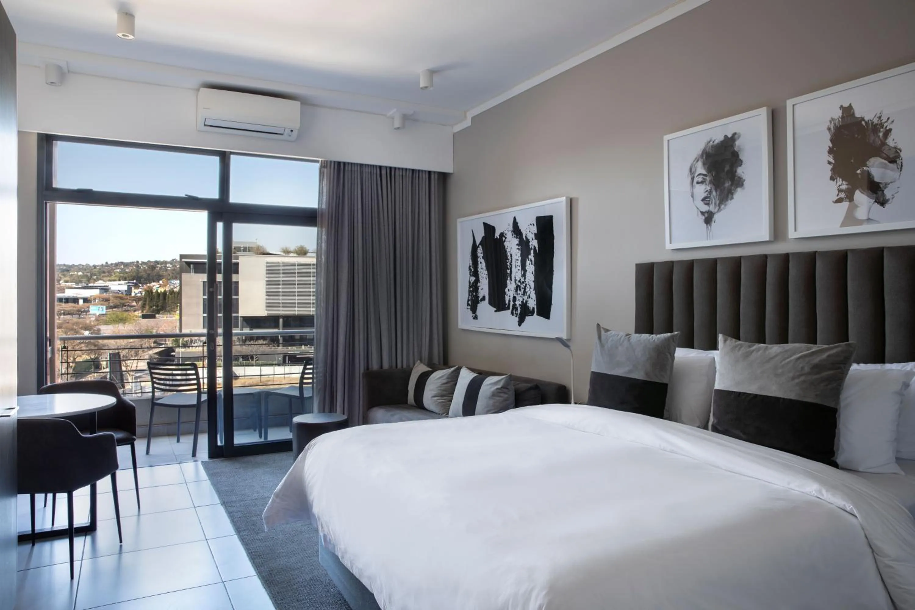 View (from property/room), Bed in The Capital Trilogy Menlyn Maine