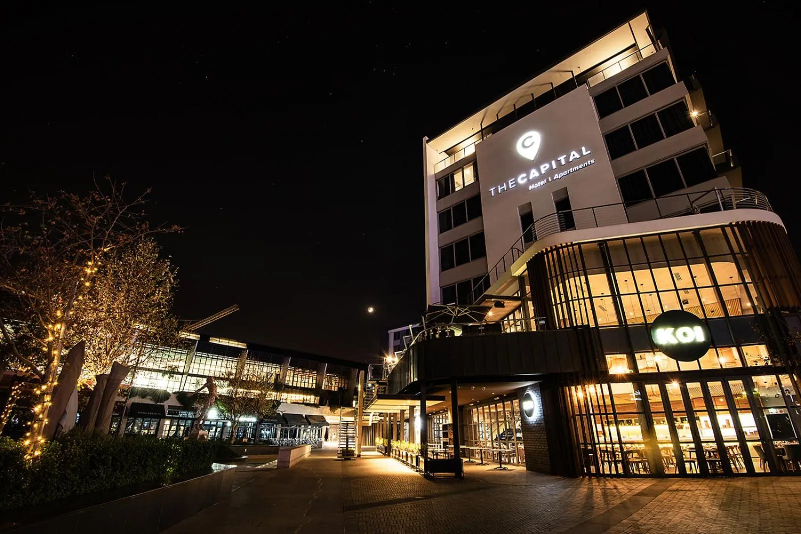 Property building in The Capital Trilogy Menlyn Maine