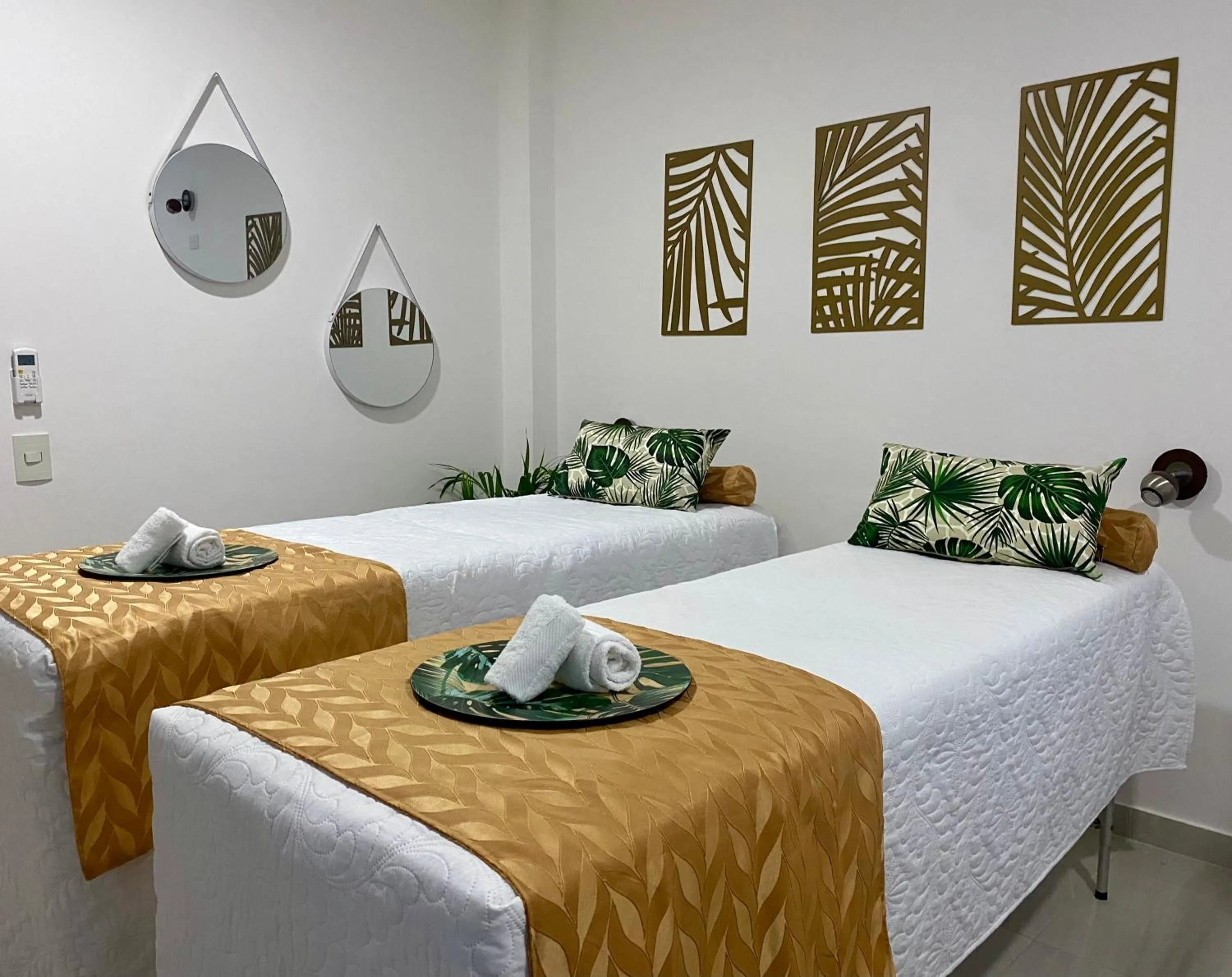 Massage in Makena La Boquilla Beach Hostel