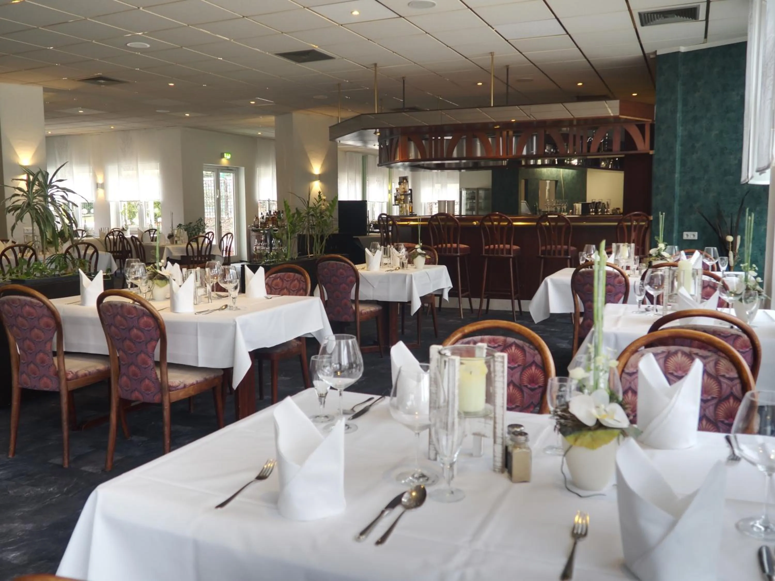 Restaurant/places to eat in Heidehotel Lubast