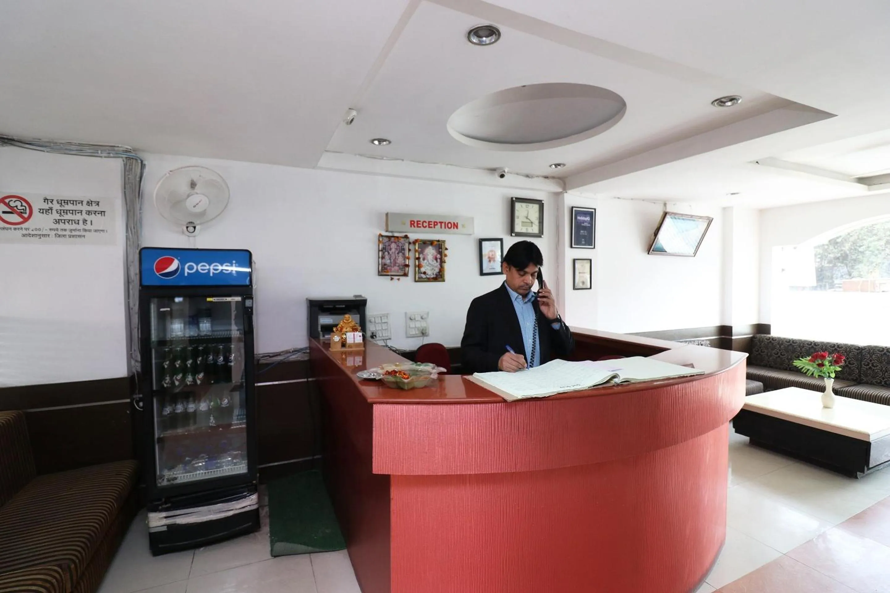 Lobby or reception in Super HOTEL GUD STAY