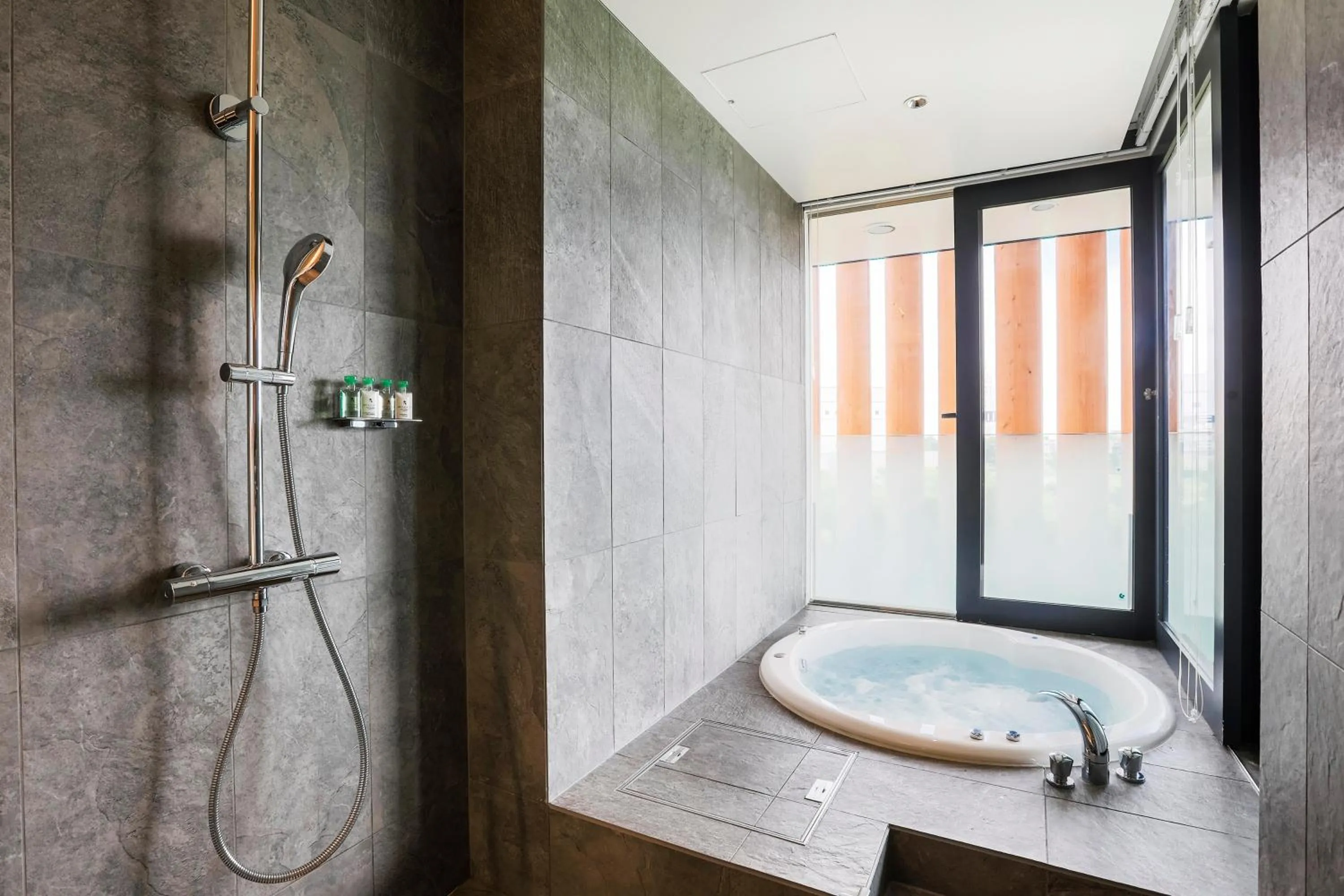 room service in Garden Terrace Fukuoka