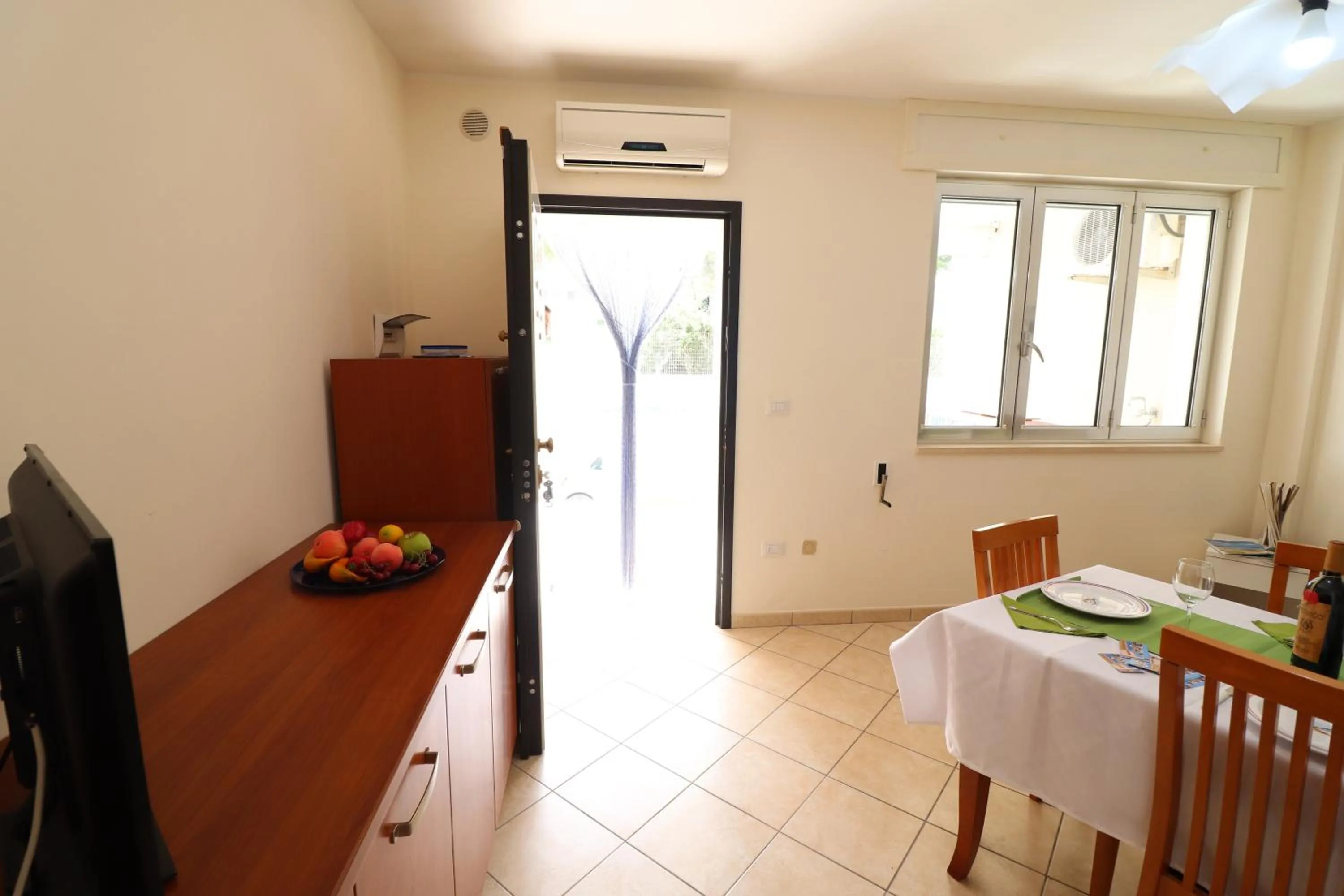Dining Area in Holiday house marzia in Otranto, close beaches.