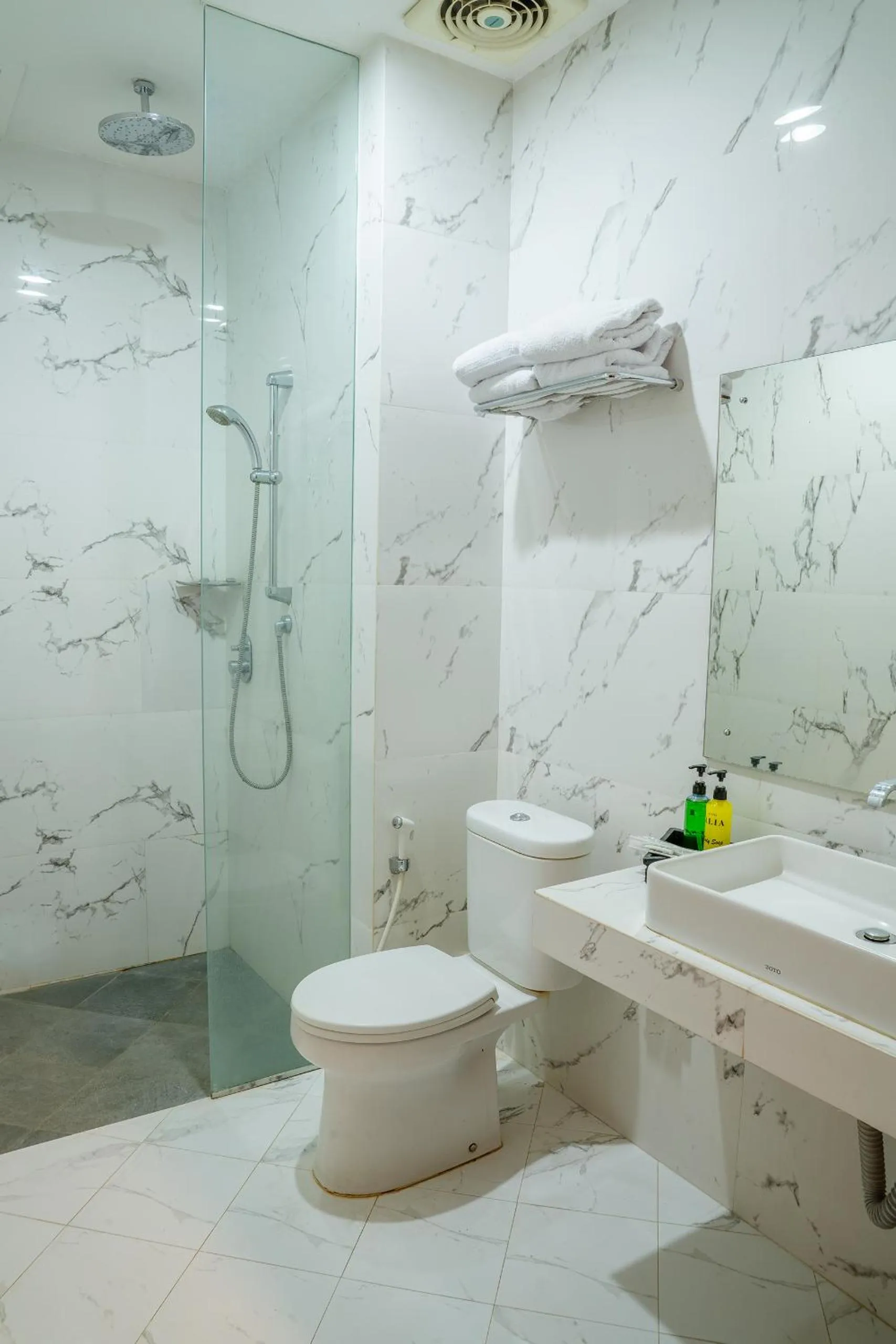 Bathroom in Hotel Alia Cikini