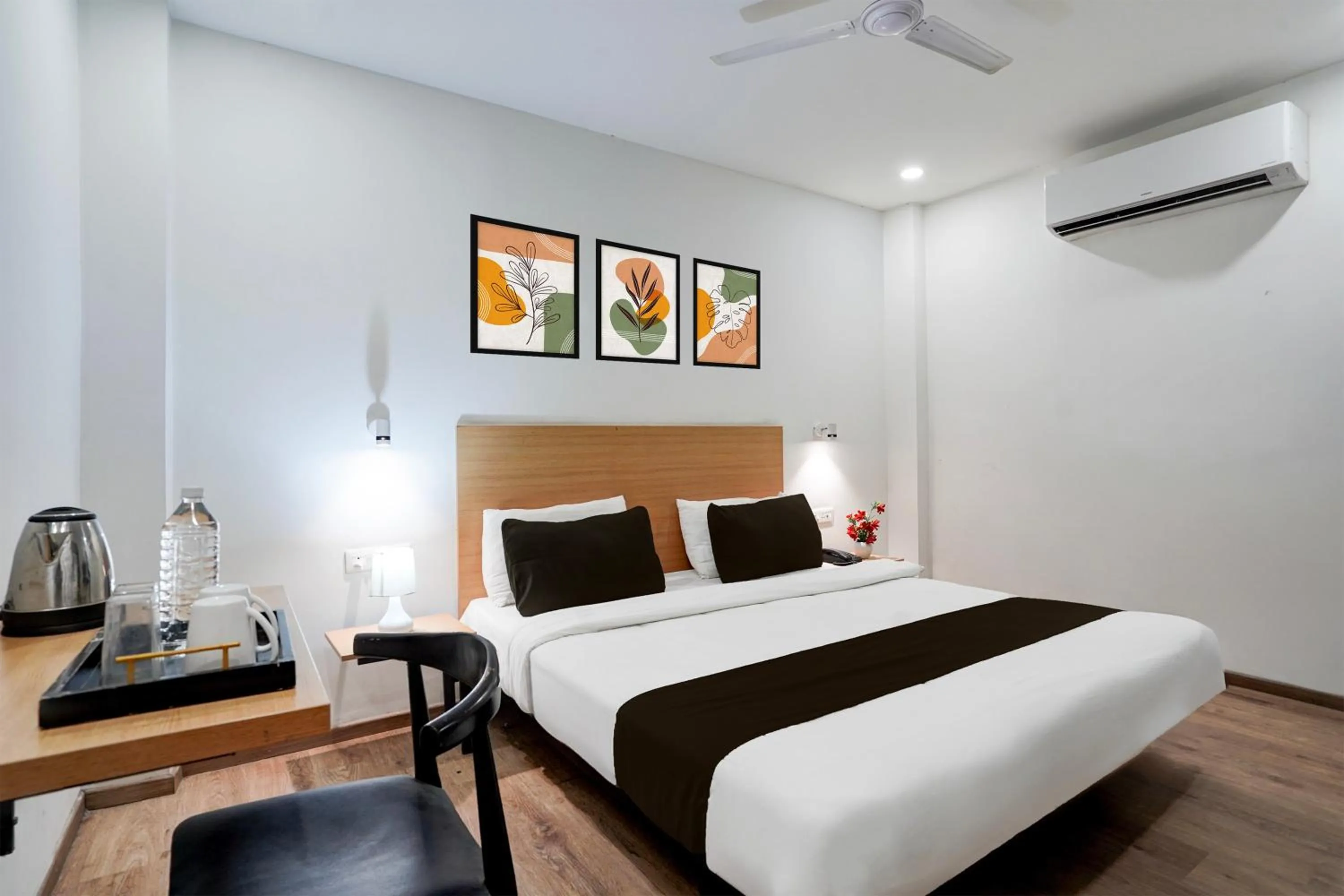 Bedroom, Bed in Townhouse Gomti Nagar Sector 6 Near Ekana Stadium