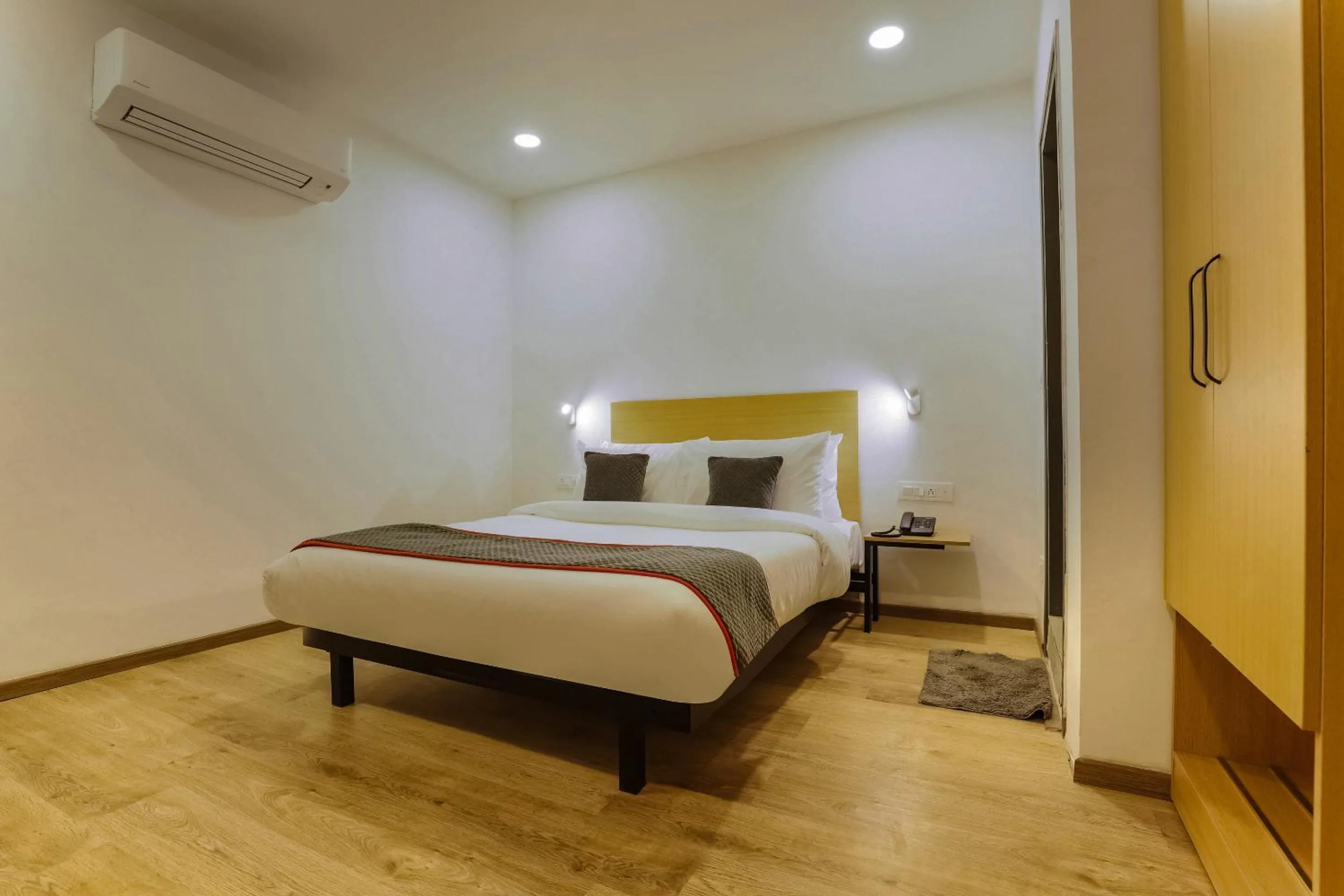 Bedroom, Bed in Townhouse Prithvi Resort Near Phoenix Palassio