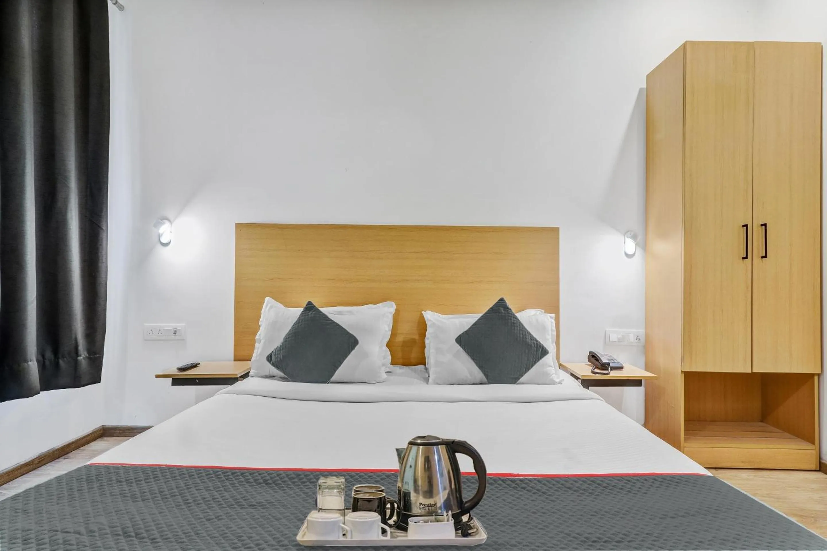 Bedroom, Bed in Super Townhouse 139 Ashiyana Smriti Upvan Near Emerald Mall Lucknow