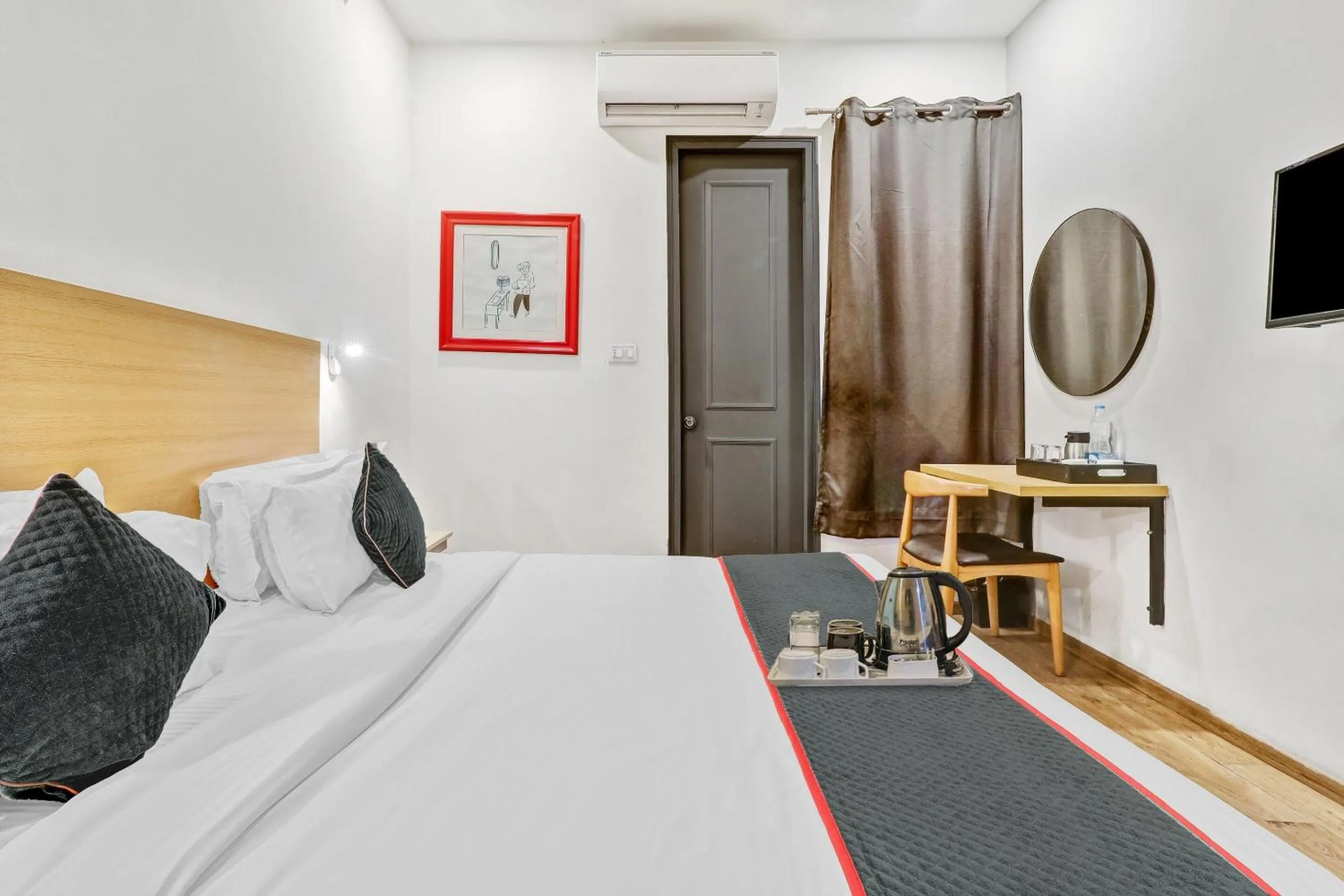 Bedroom, Bed in Super Townhouse 139 Ashiyana Smriti Upvan Near Emerald Mall Lucknow