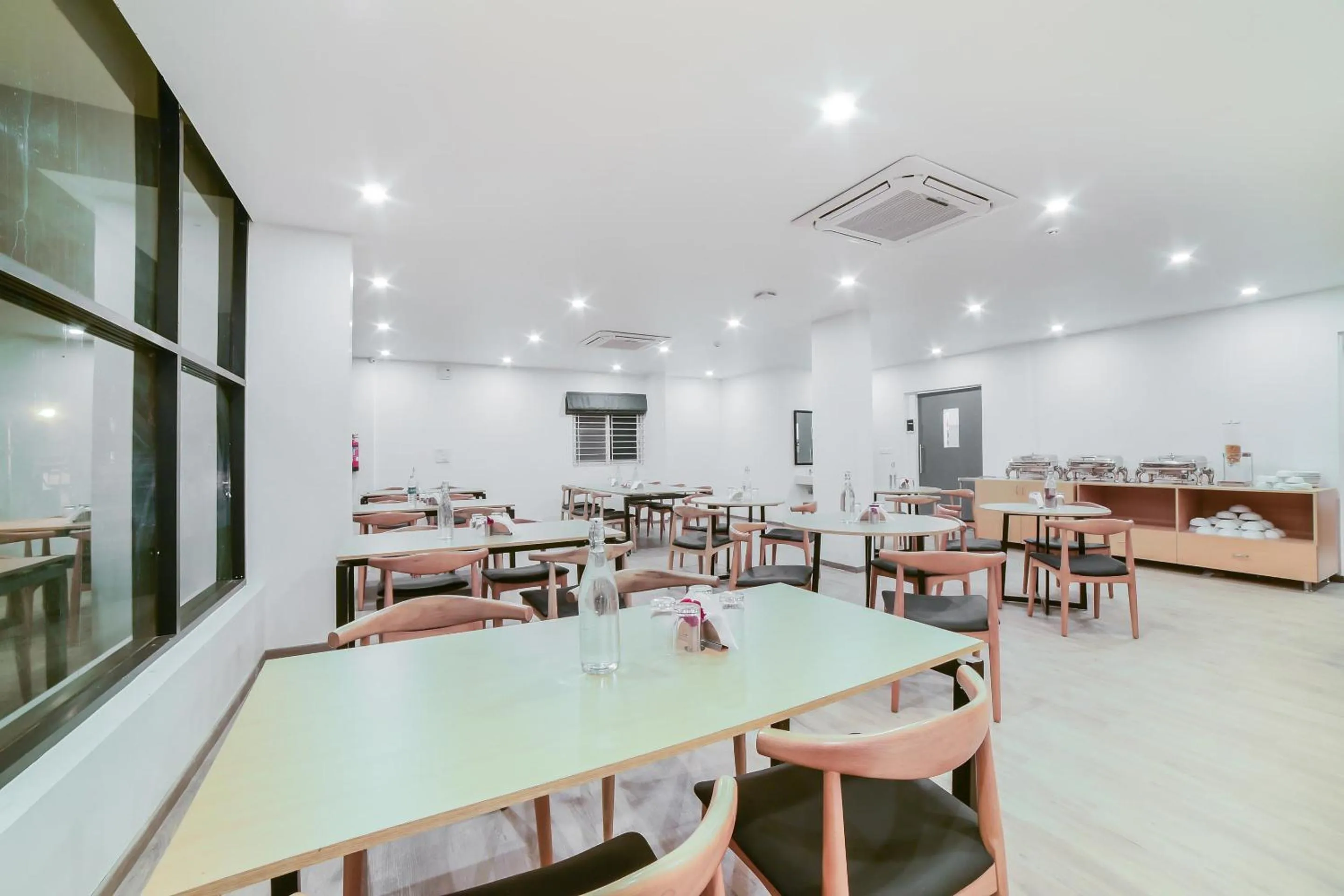 Restaurant/places to eat in Townhouse Karmelaram Railway Station Sarjapur
