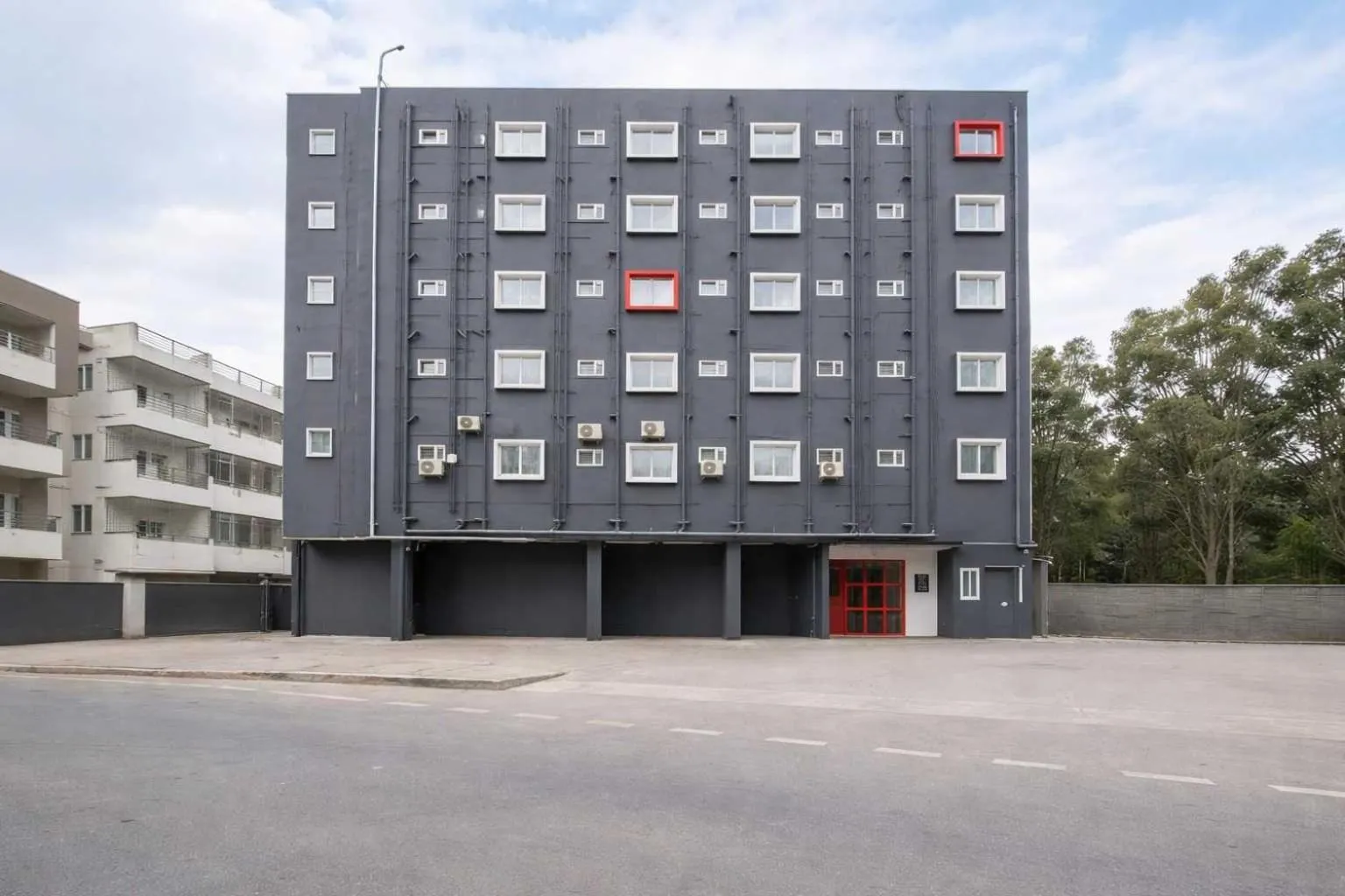 Facade/entrance in Townhouse Karmelaram Railway Station Sarjapur