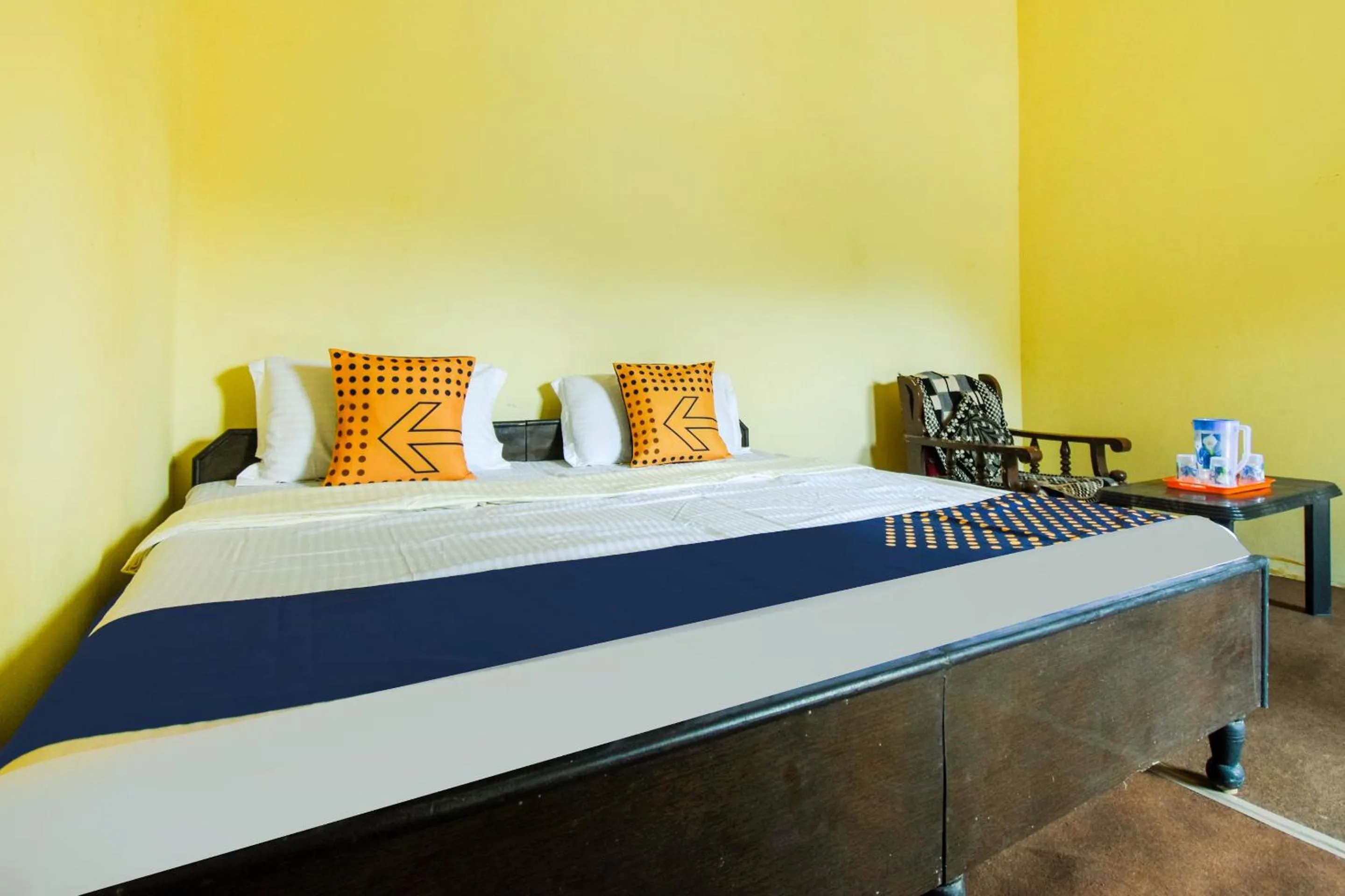 Bedroom, Bed in SPOT ON Saini Guest House