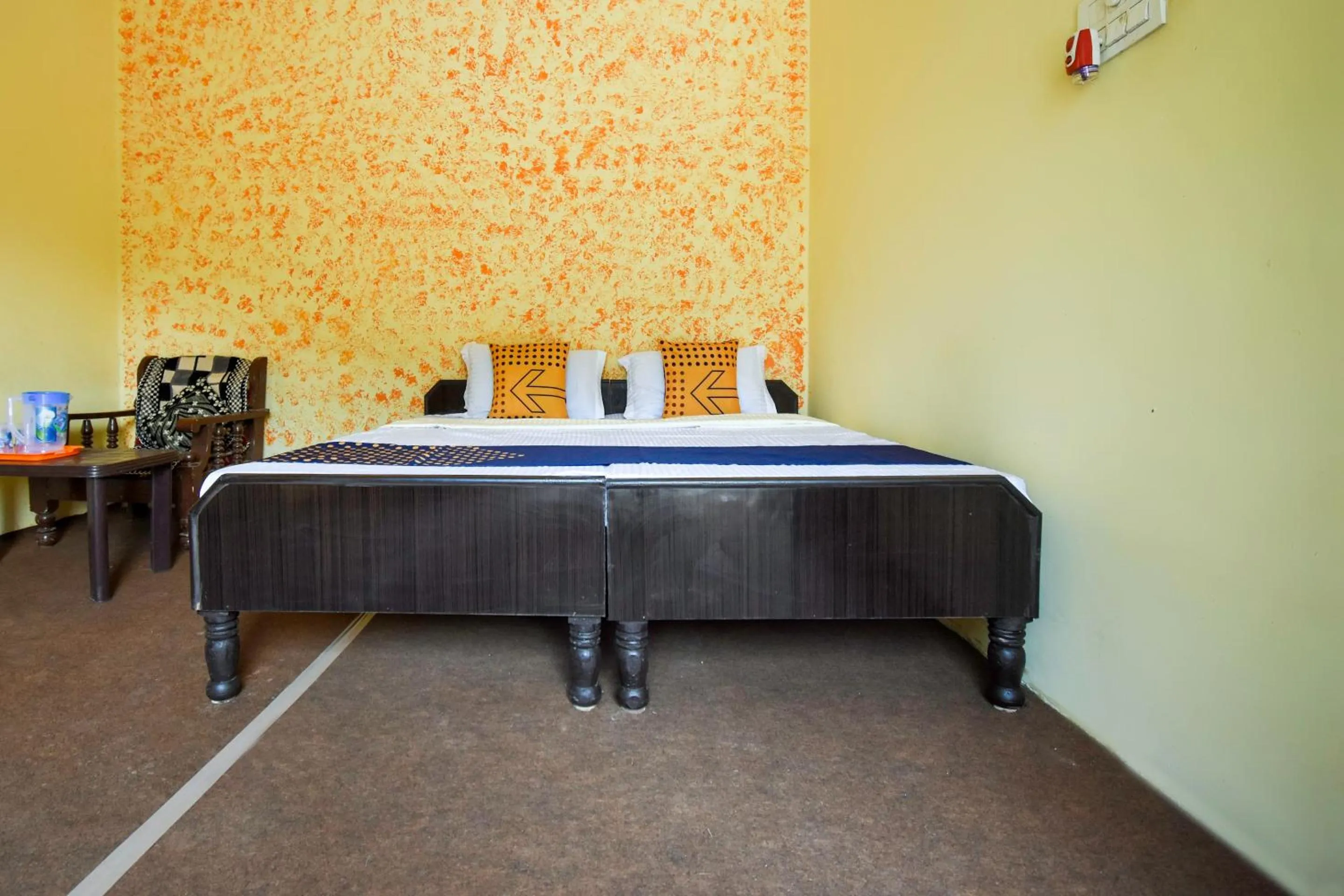 Bedroom, Bed in SPOT ON Saini Guest House