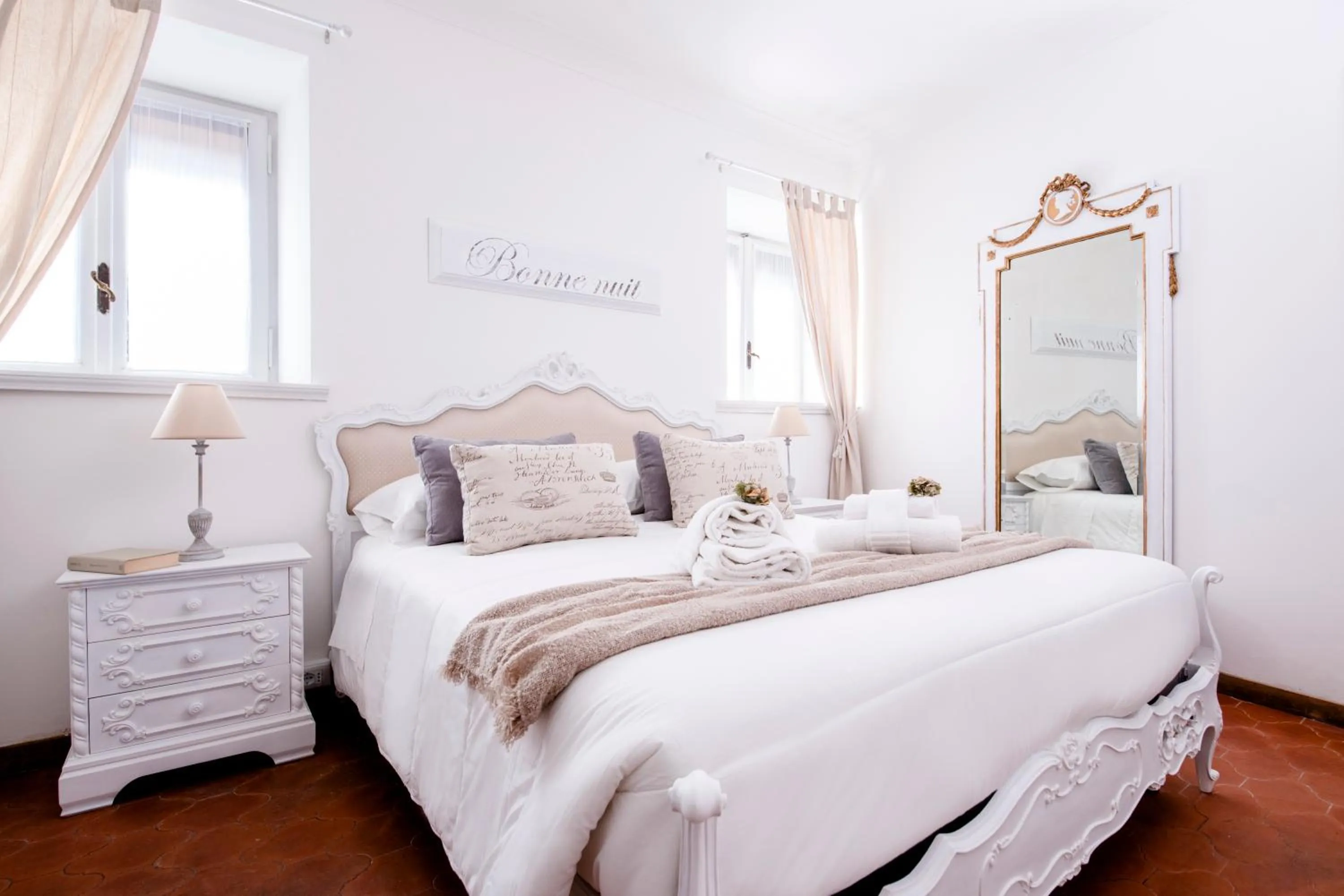 Bed in Sweet Arco Farnese