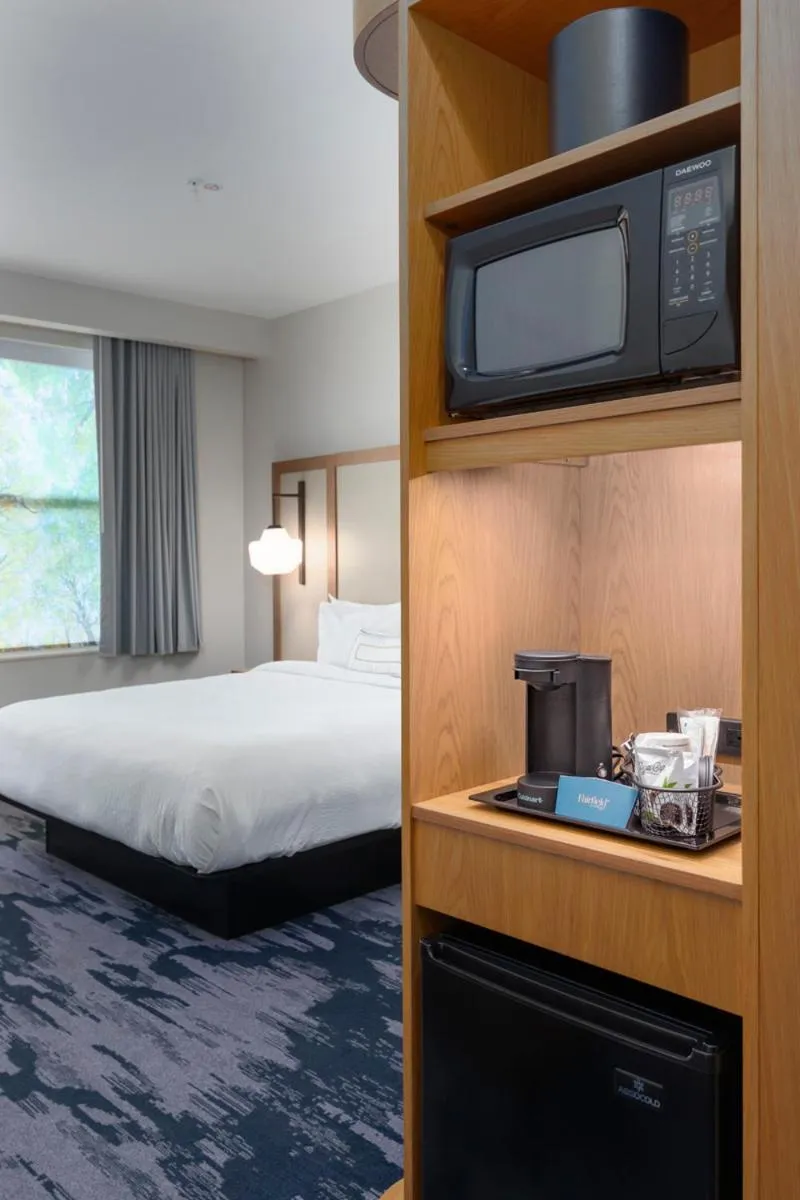 Bed in Fairfield Inn & Suites Morganton Historic Downtown