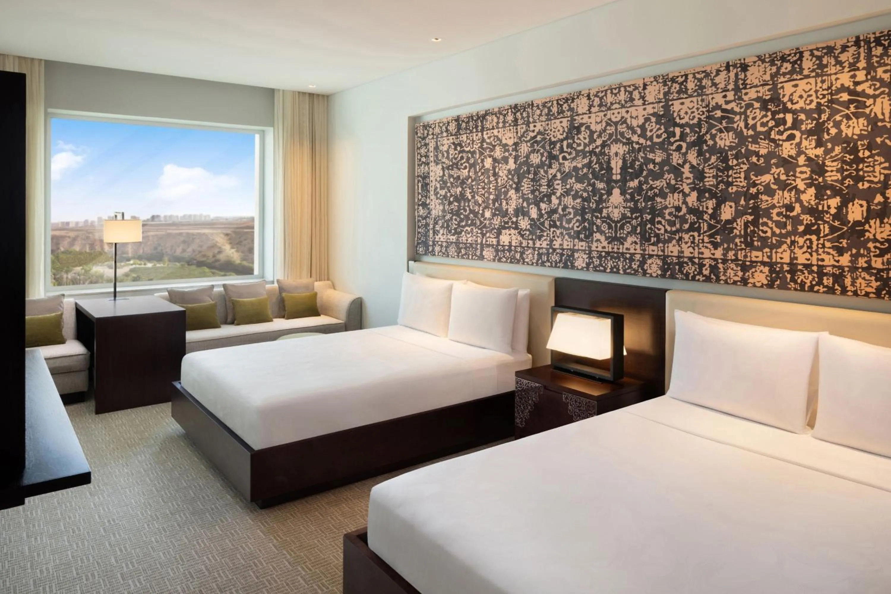 Photo of the whole room, Bed in JW Marriott Hotel Muscat