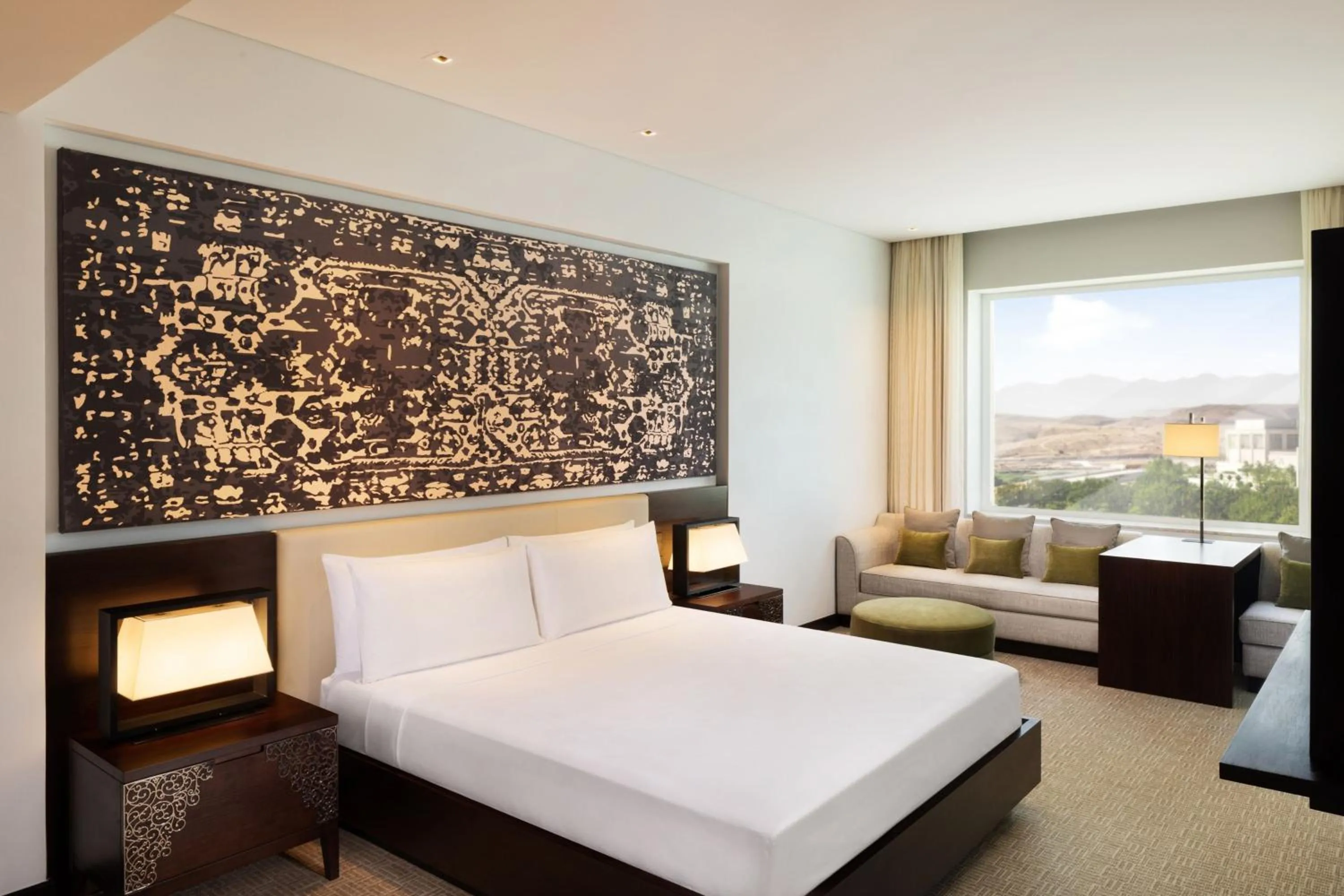 Photo of the whole room, Bed in JW Marriott Hotel Muscat