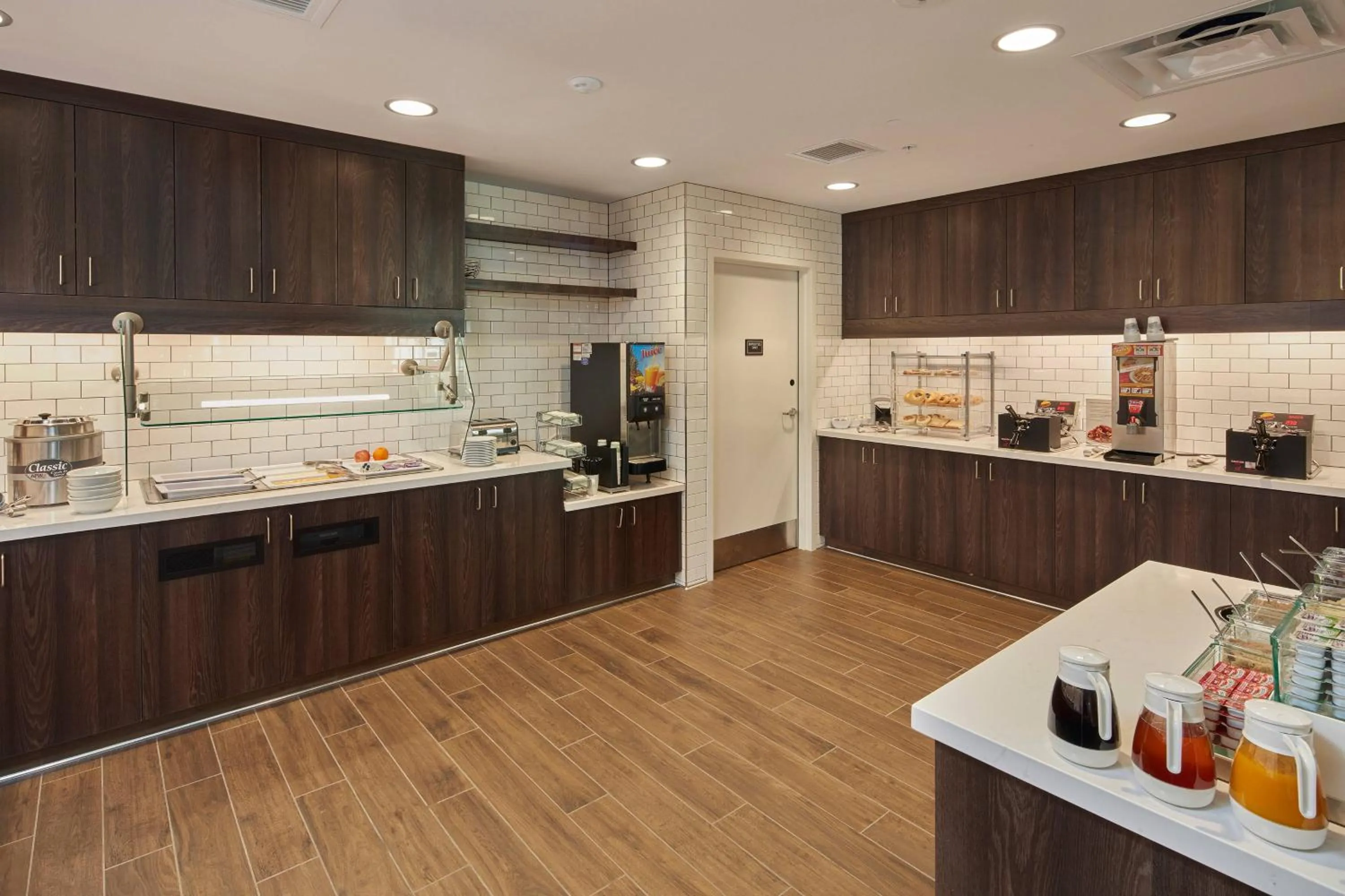 Breakfast in Residence Inn Sacramento Davis