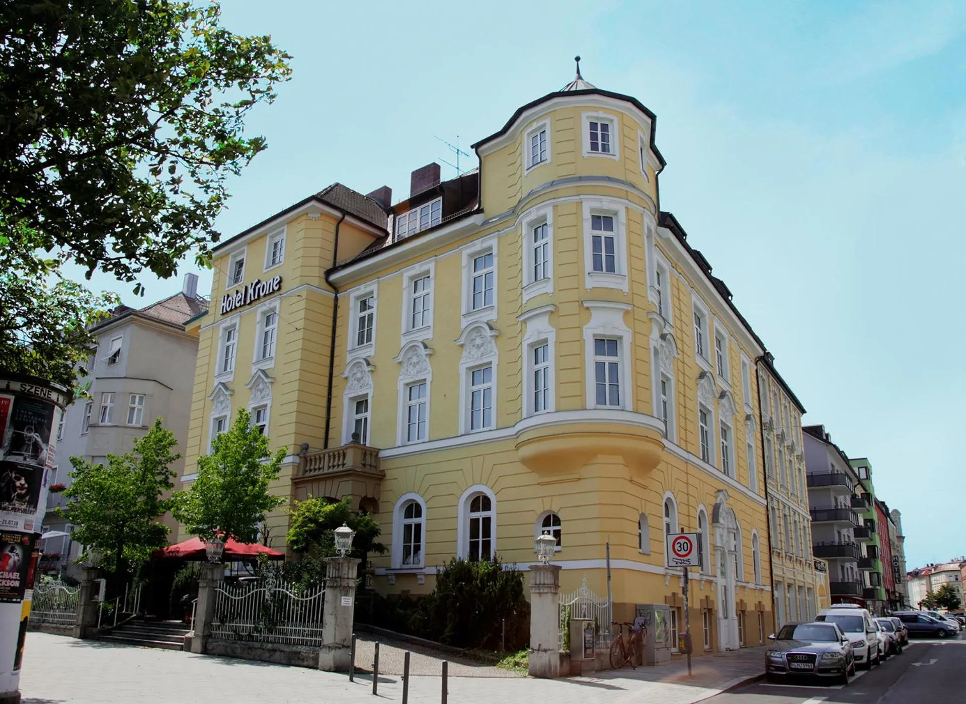Property building in Boutique Hotel Krone München