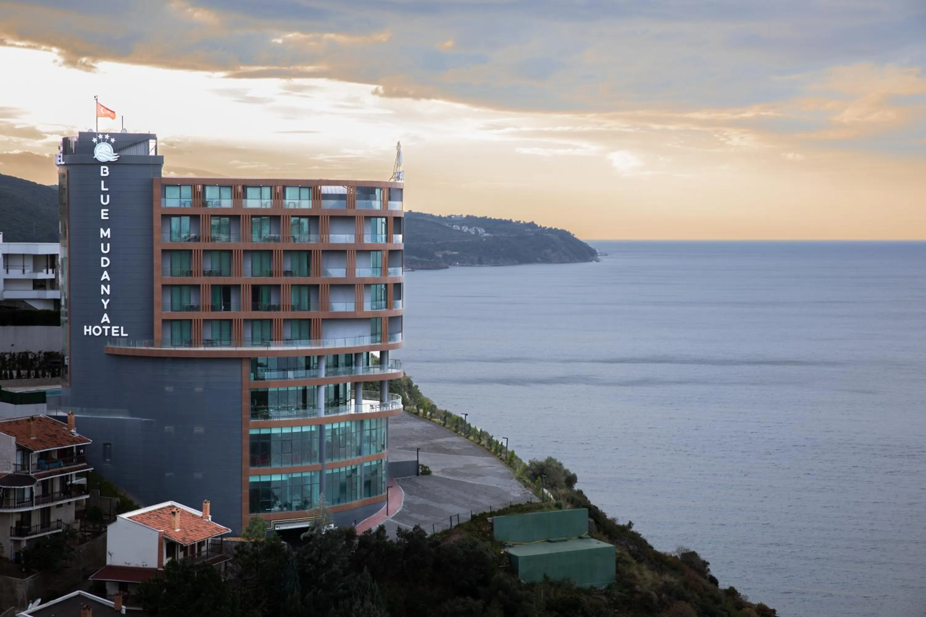 Sunrise in BLUE MUDANYA HOTEL