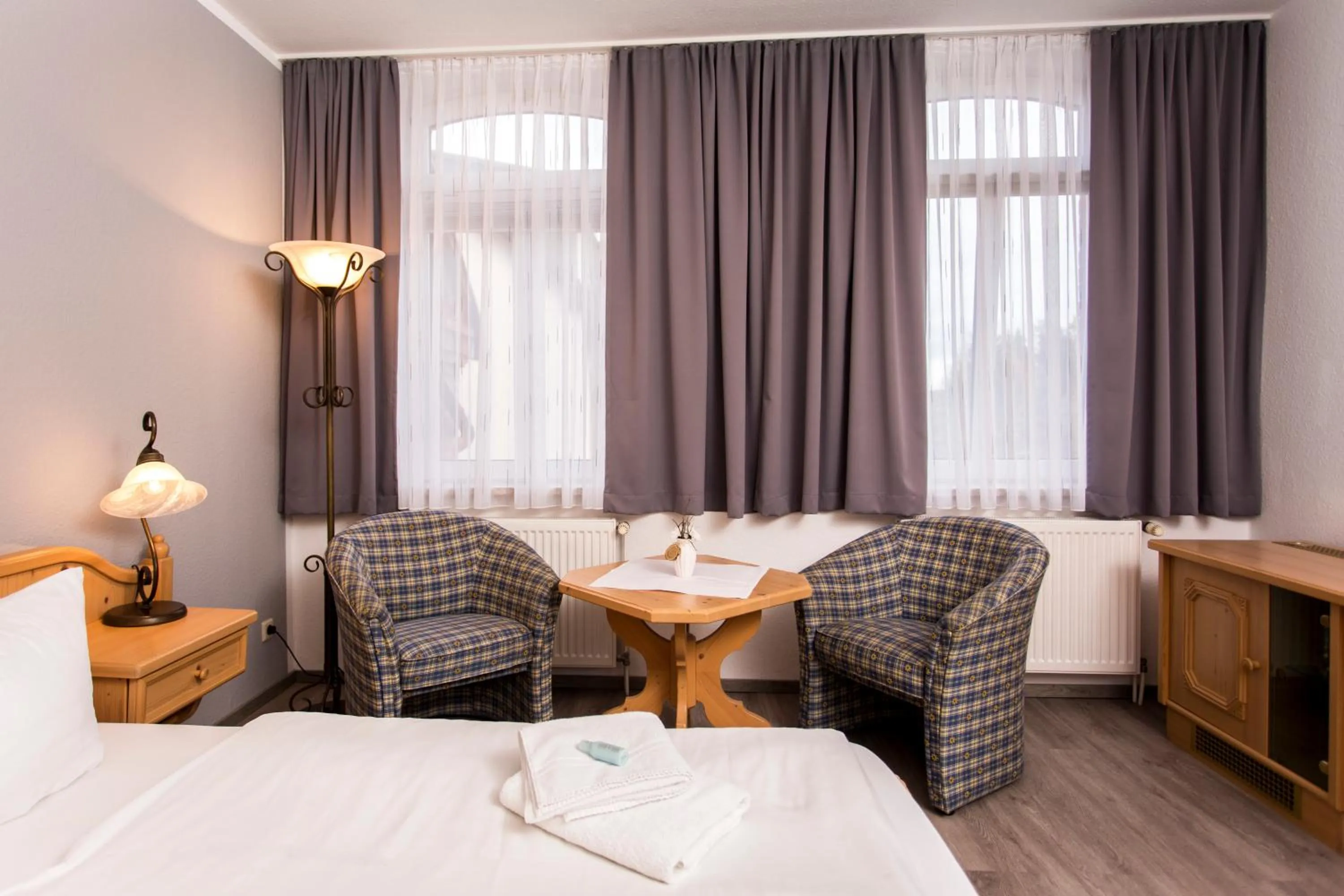 Decorative detail, Bed in Der Bayerische Hof