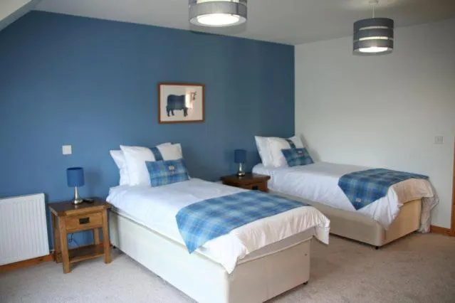 Bed in Balachladaich Loch Ness 2025 Now 3 Bed Self Catering - search Balachladaich Beachfront
