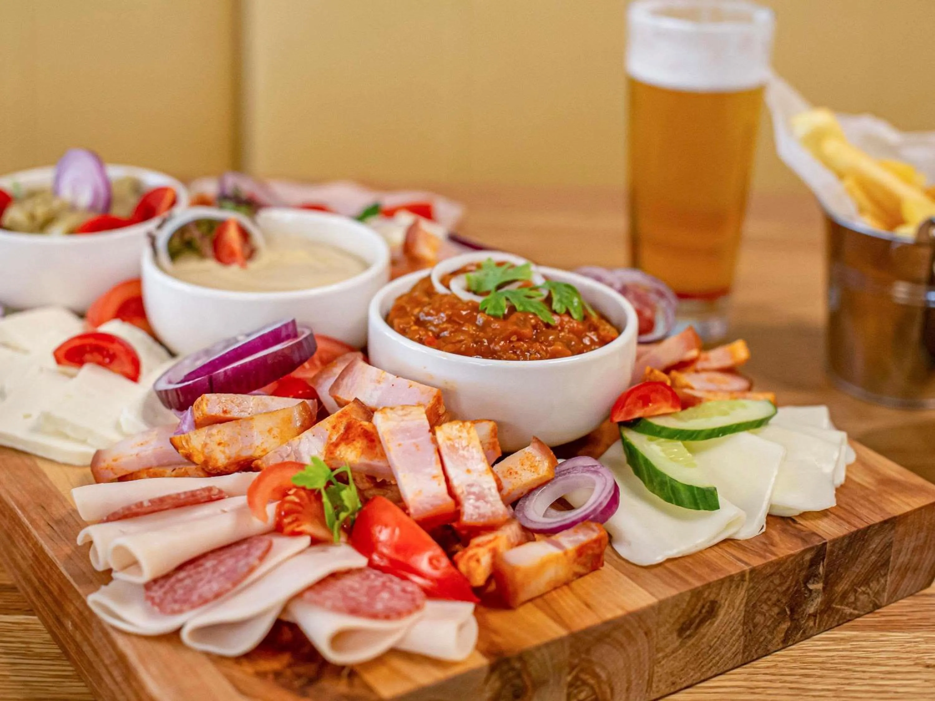 Lounge or bar in ibis Styles Bucharest City Center