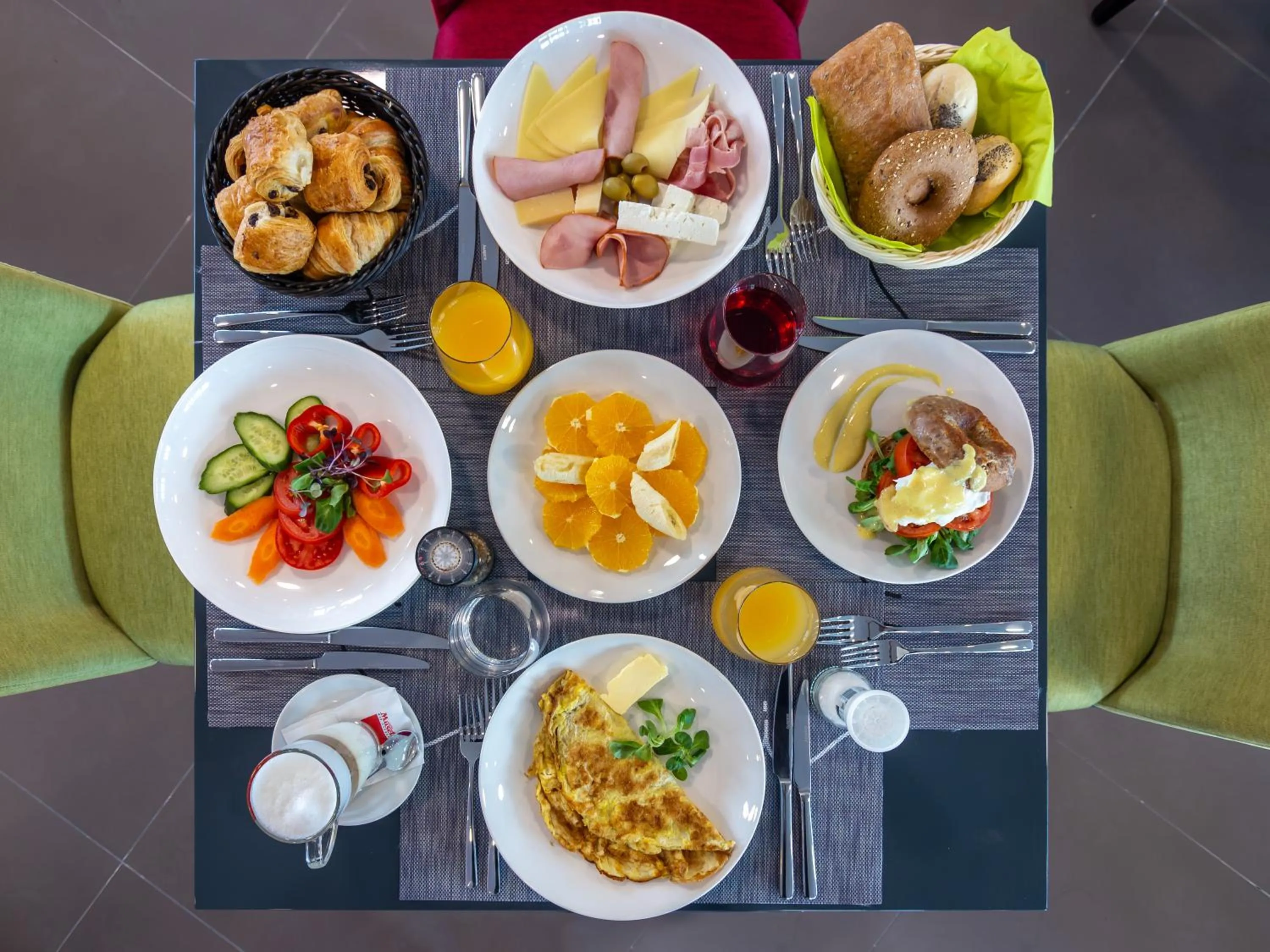 Food in Ibis Styles Bucharest Airport