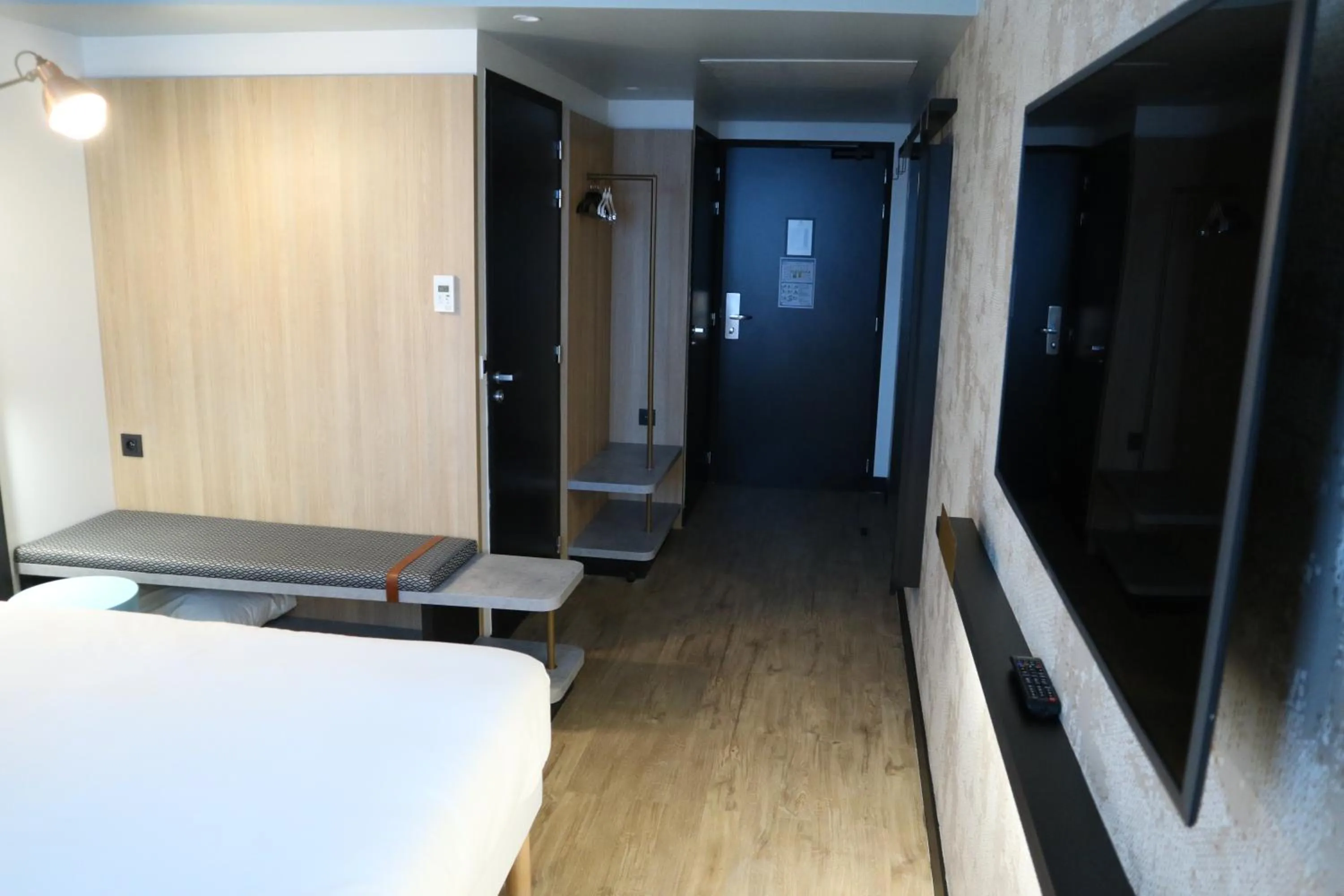 Photo of the whole room, Bed in ibis Styles Le Treport Mers Les Bains