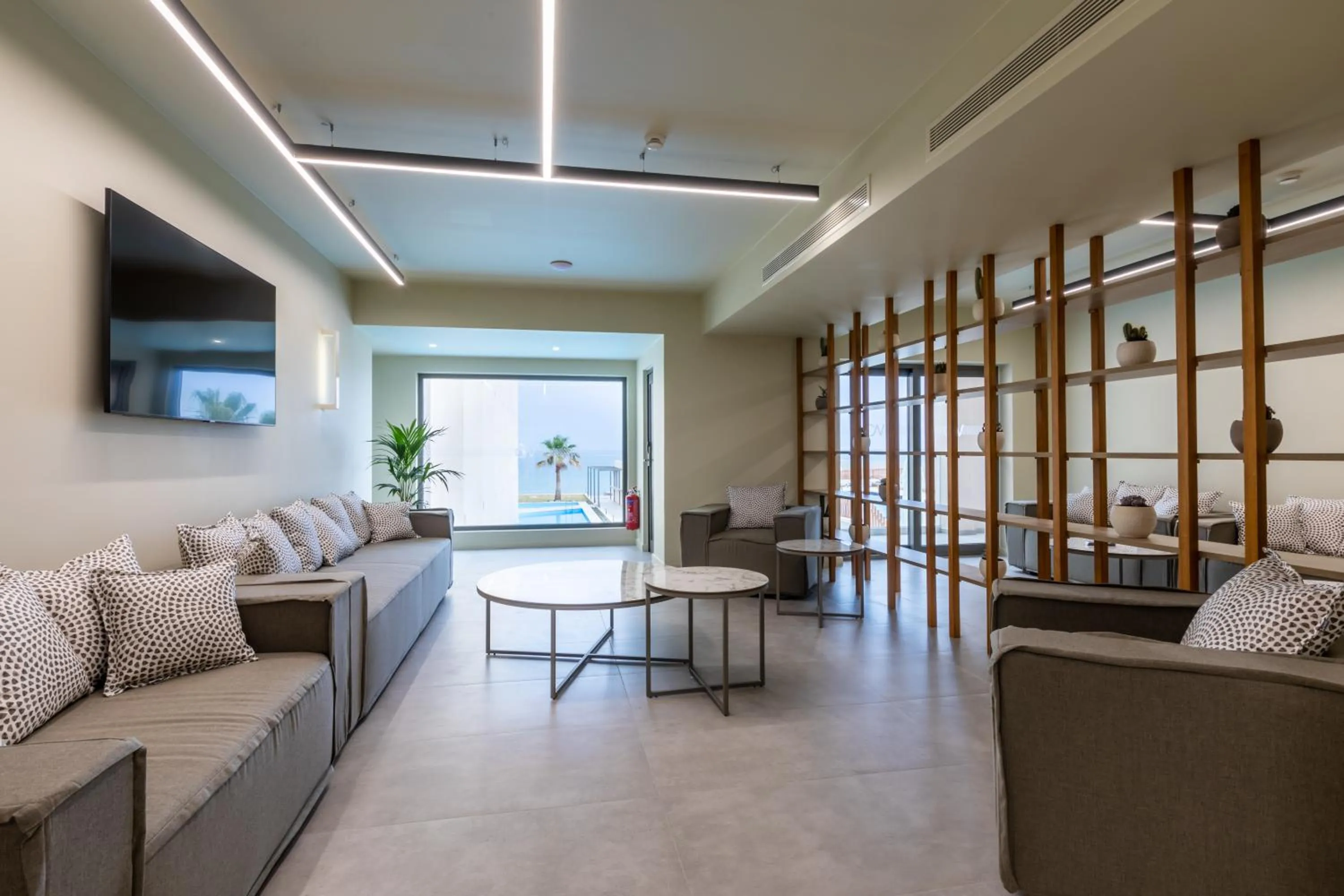 Lobby or reception in White Olive Elite Rethymno