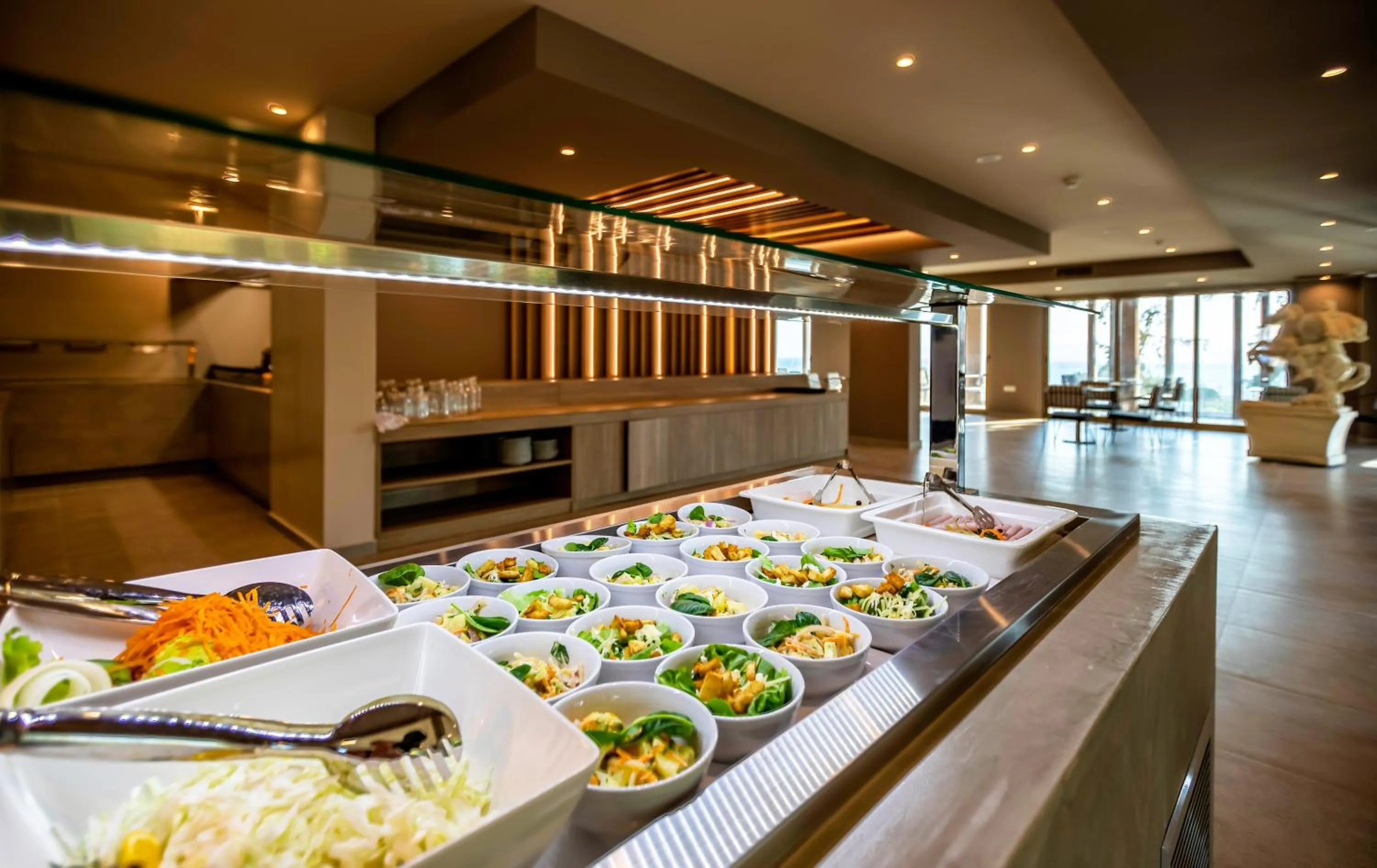 Restaurant/places to eat in White Olive Premium Lindos