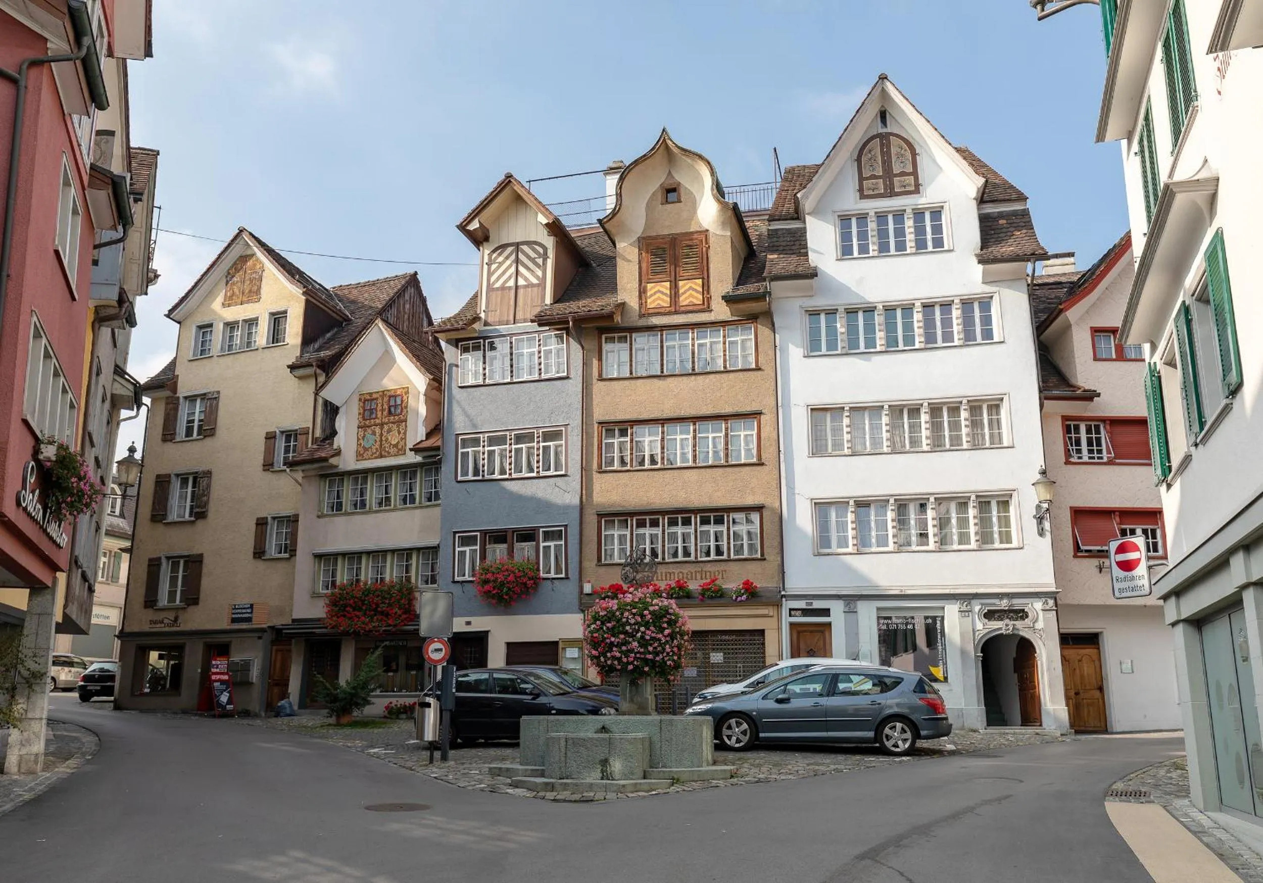 Staff in Hotel Untertor by Maier - Self-Check-in