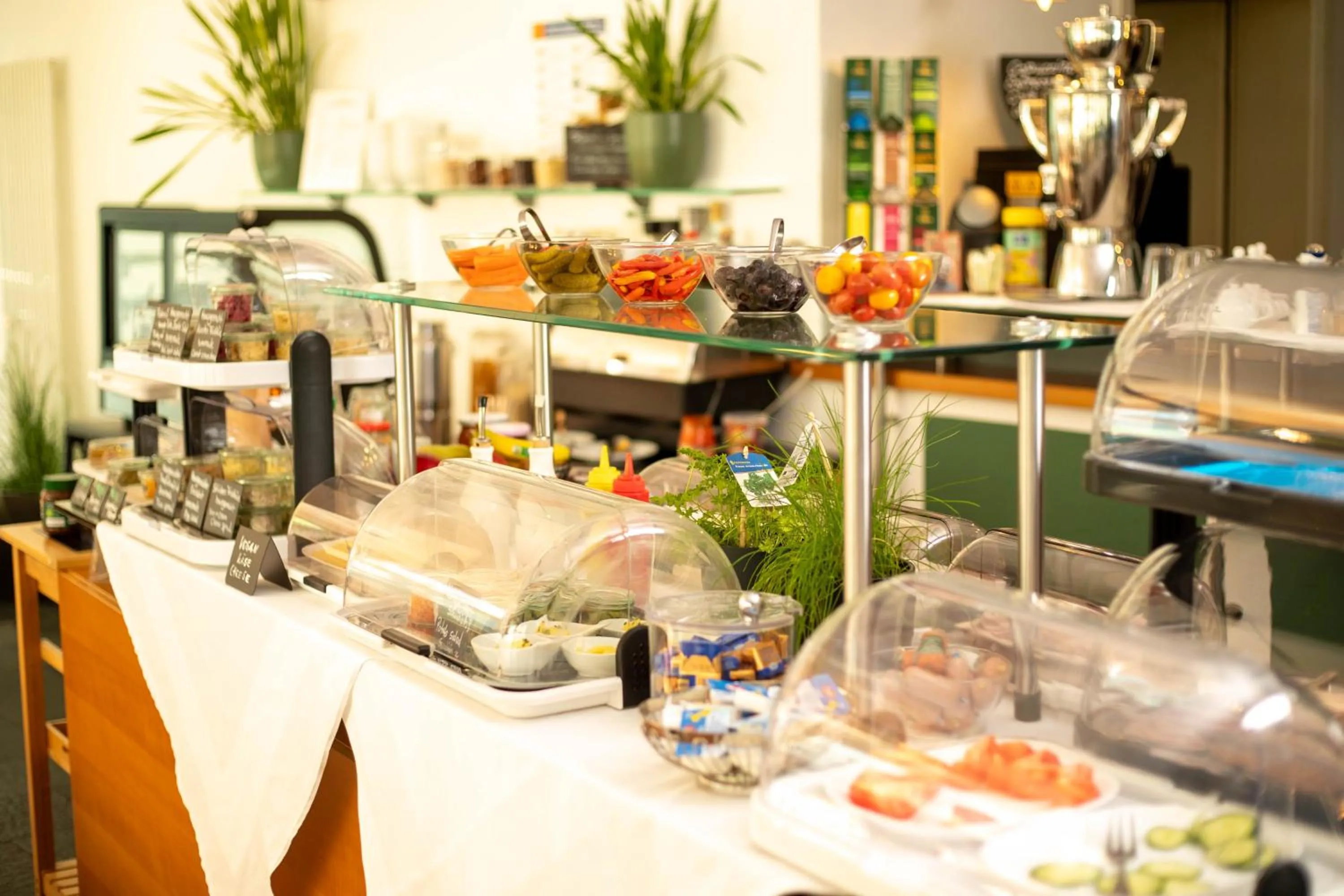 Breakfast in hogh Hotel Heilbronn